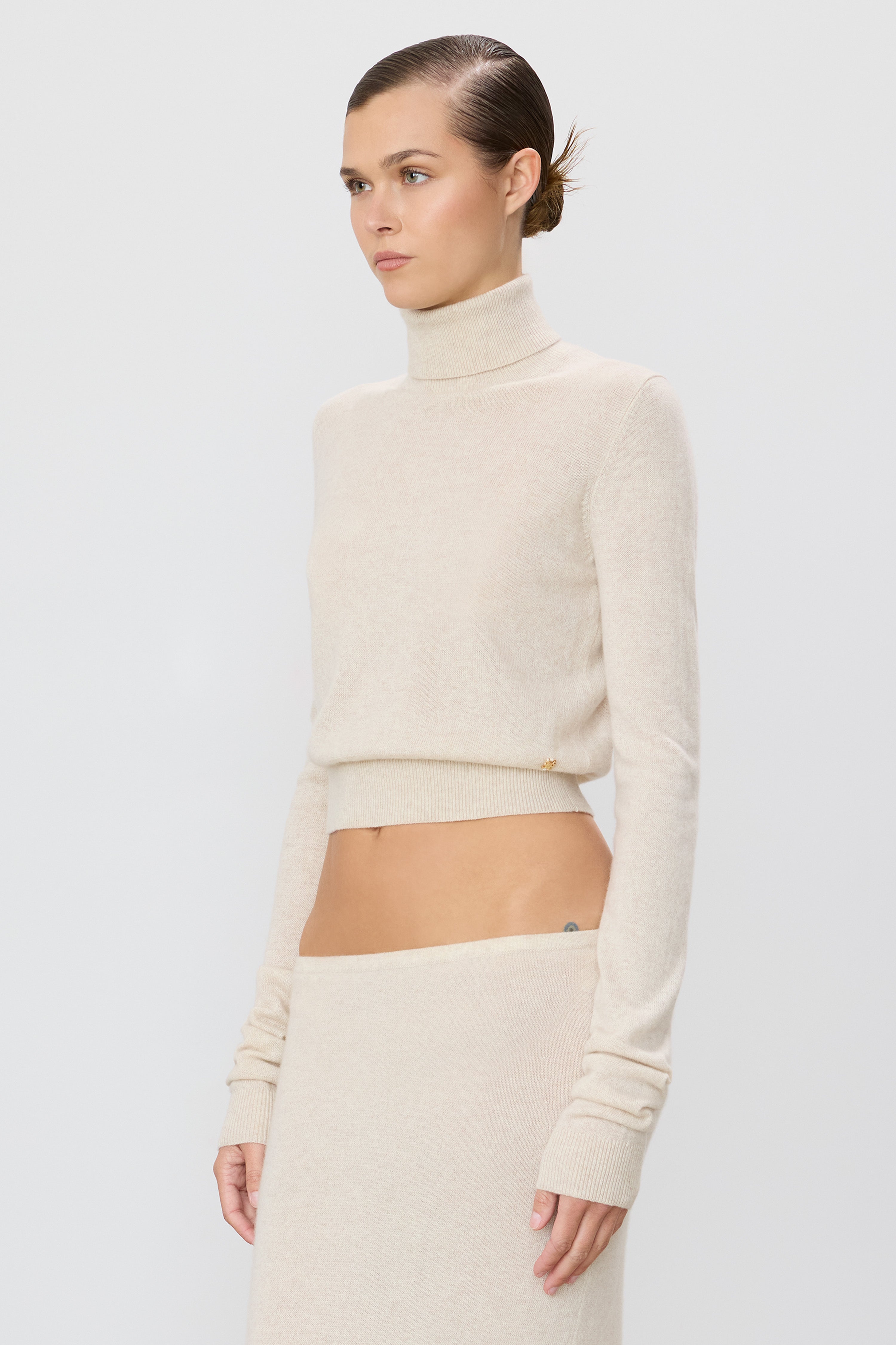 ETIENNE SWEATER