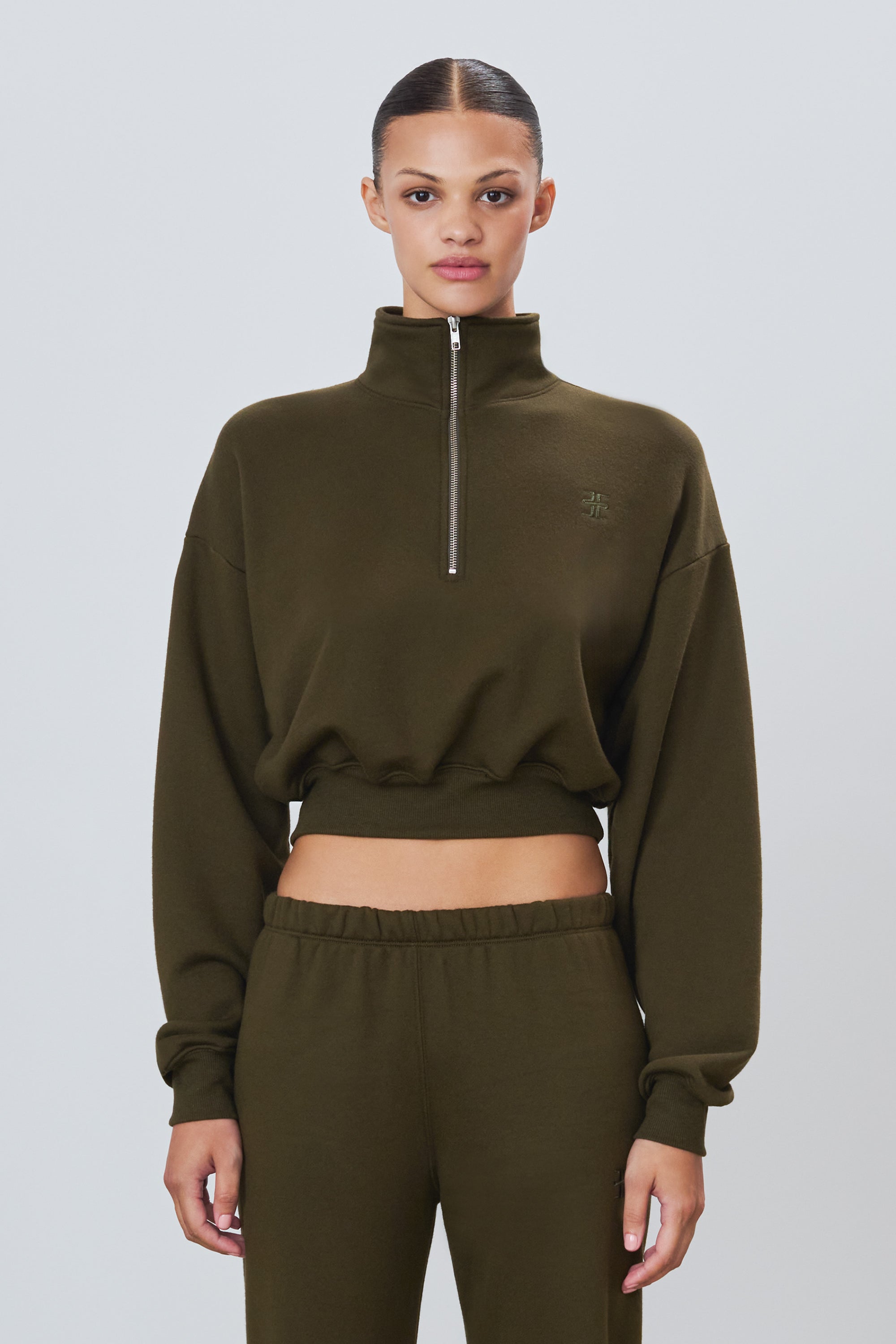 CROPPED HALF-ZIP SWEATSHIRT - ÉTERNE