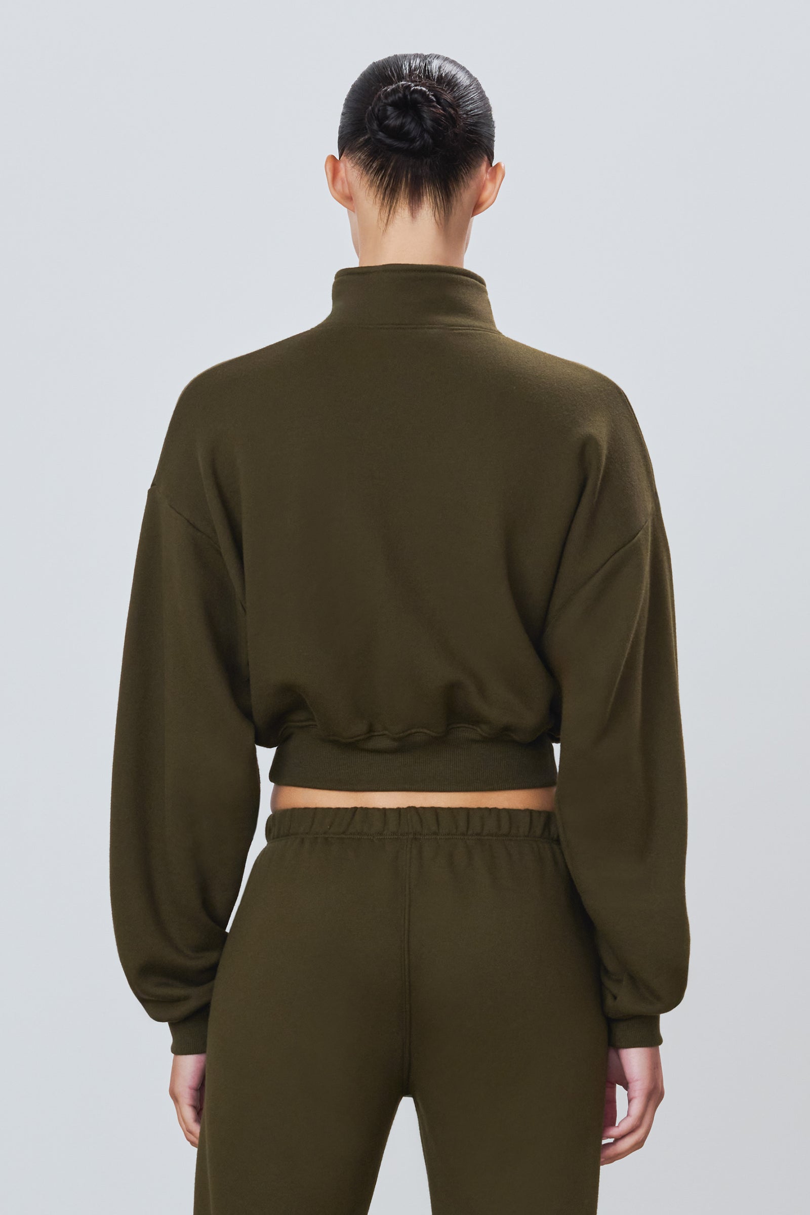 CROPPED HALF-ZIP SWEATSHIRT - ÉTERNE