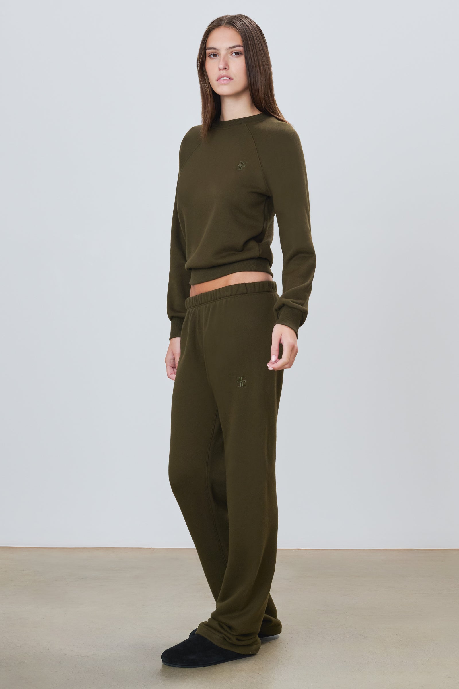 STRAIGHT LEG SWEATPANT - ÉTERNE