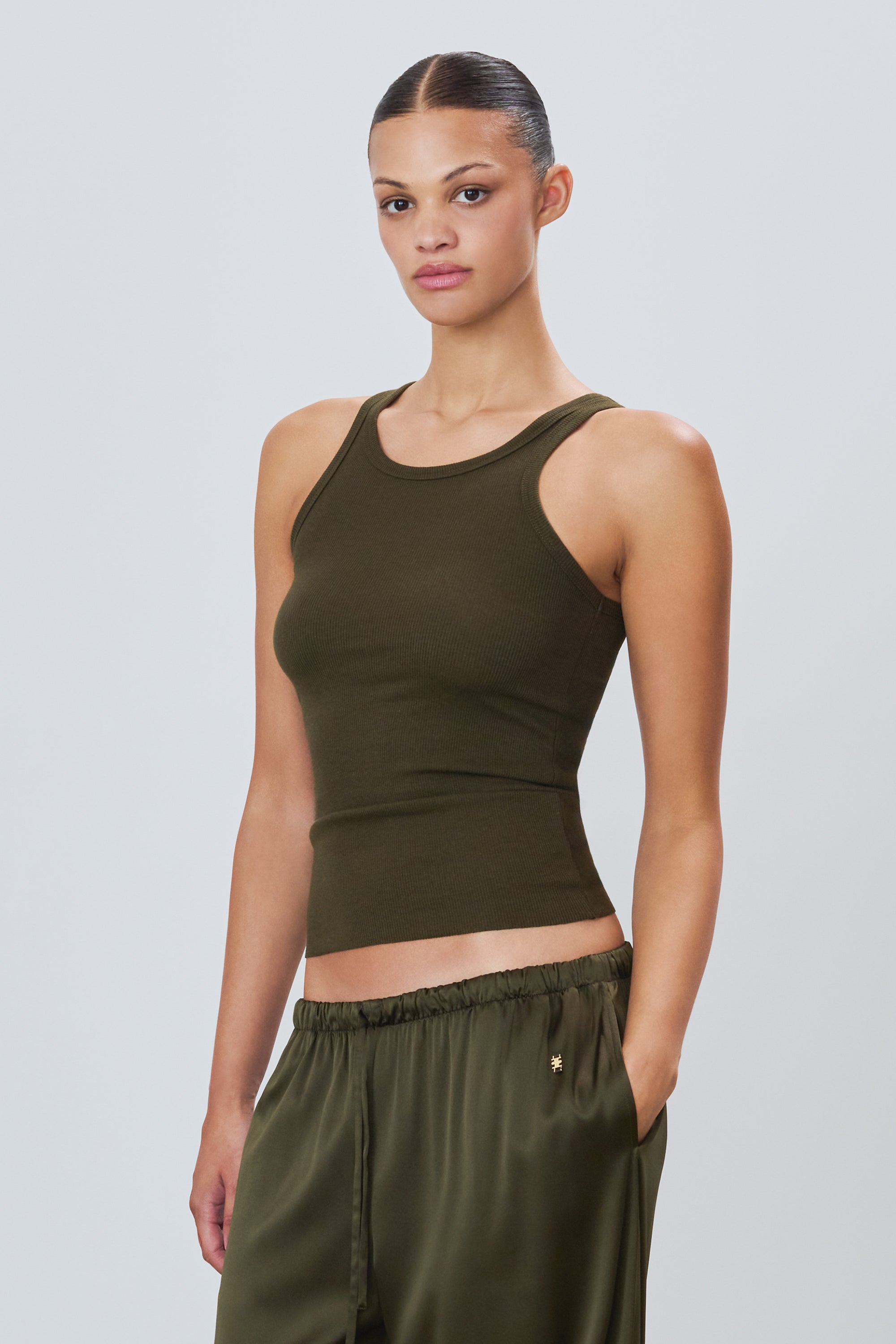 HIGH NECK FITTED TANK - ÉTERNE