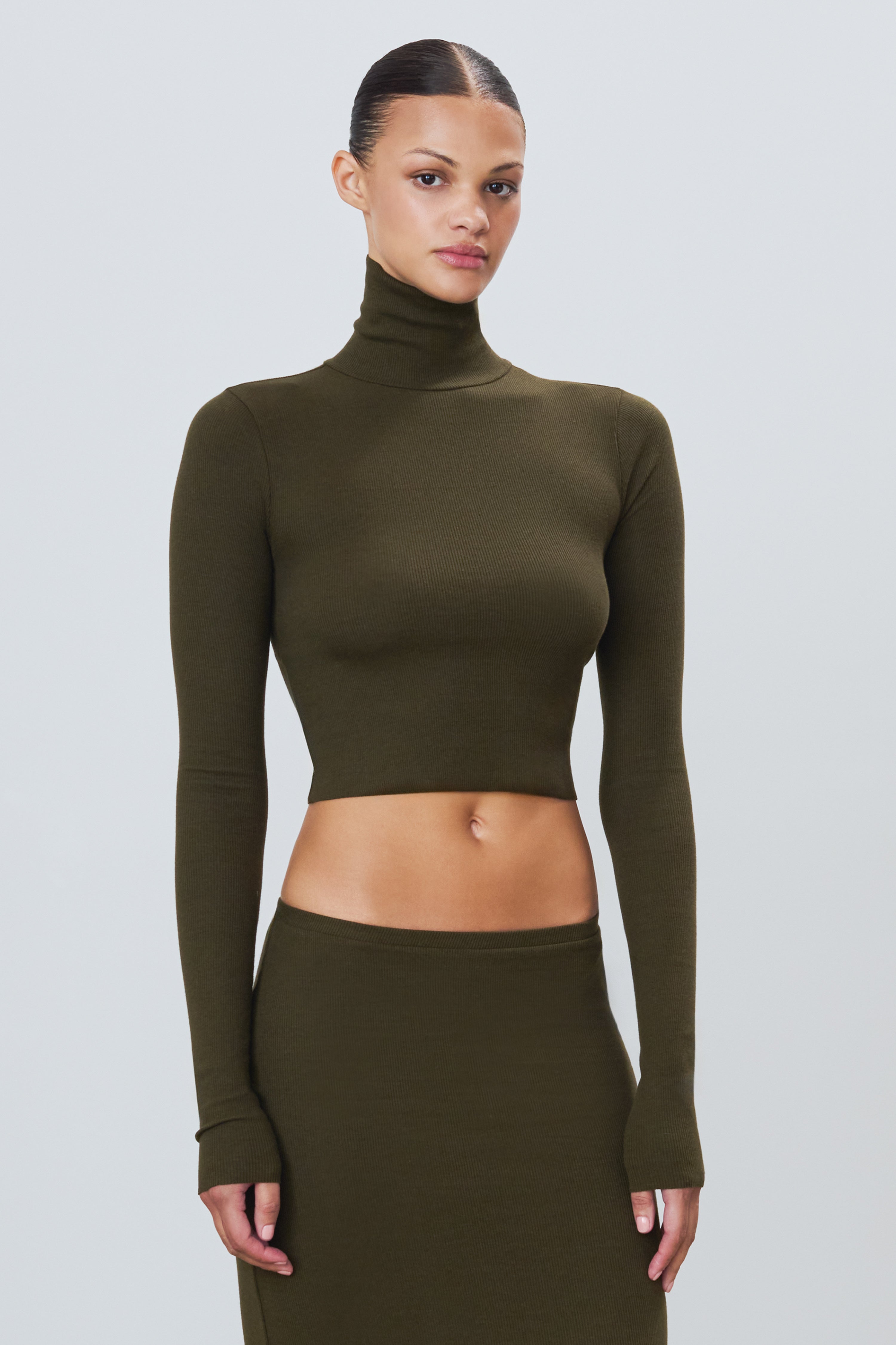 Cropped Fitted Turtleneck Top Moss