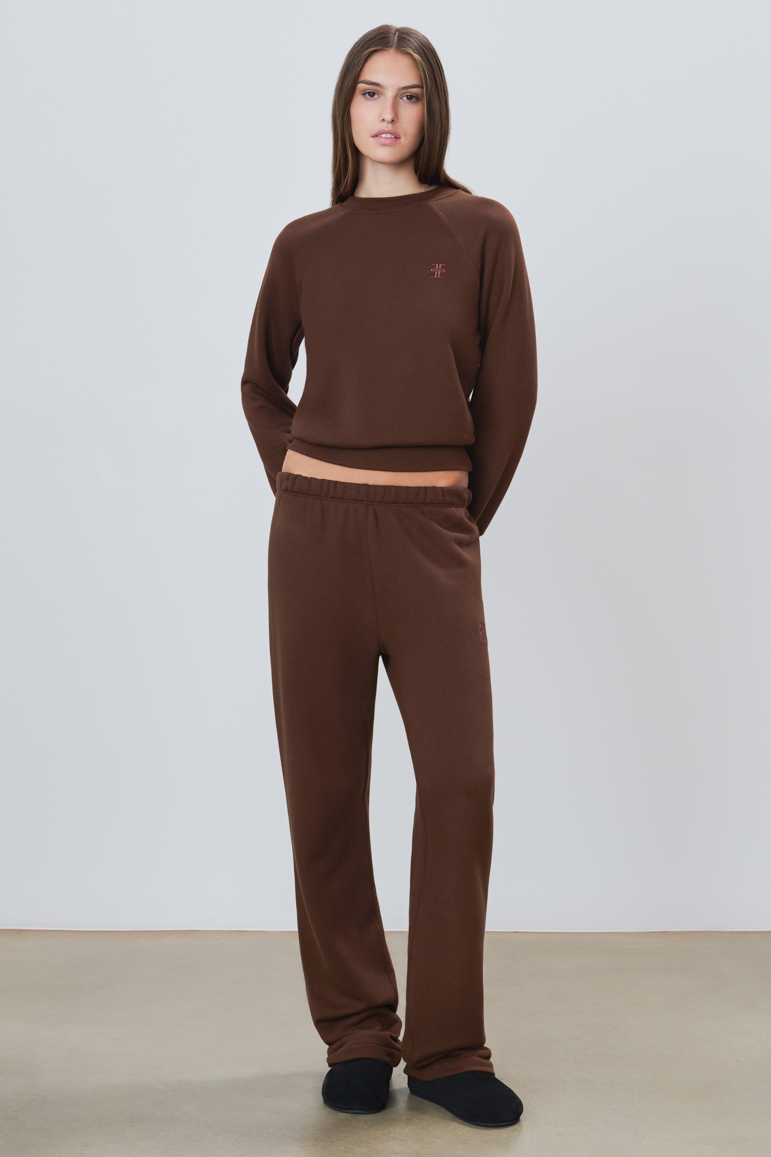 Straight Leg Sweatpant Chocolate