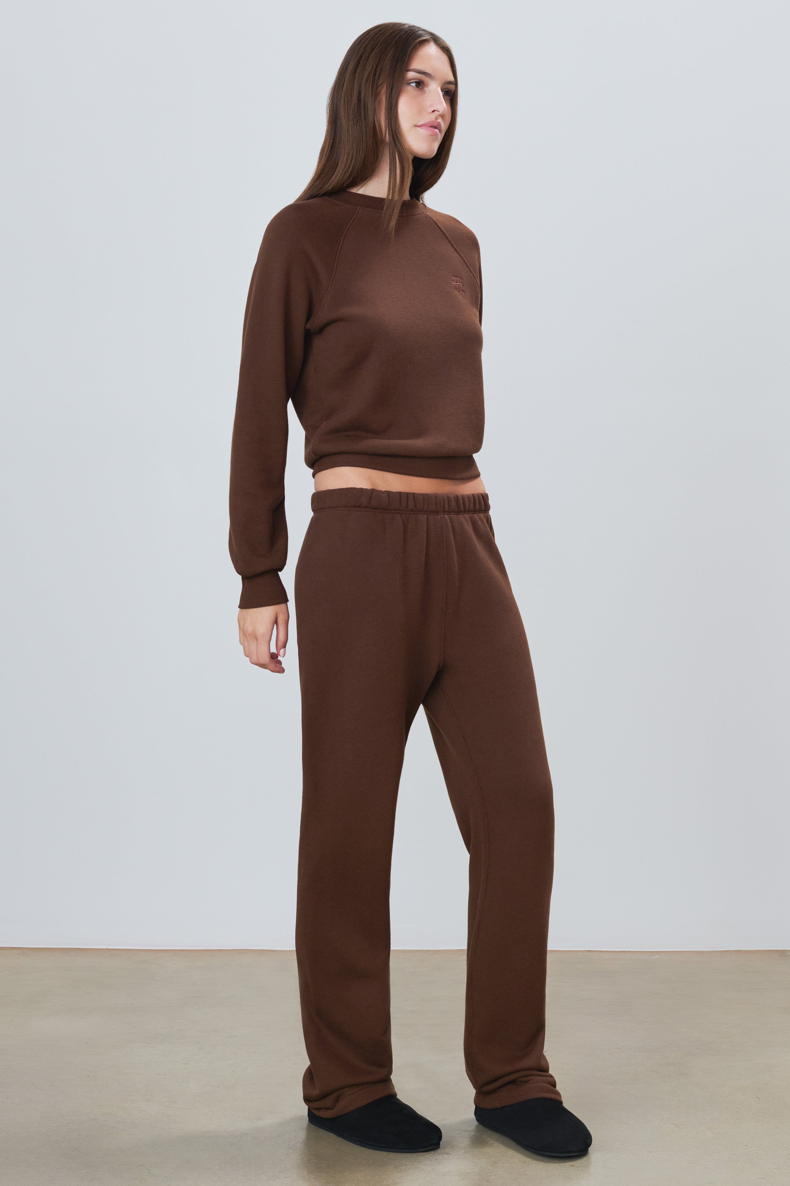 Straight Leg Sweatpant Chocolate