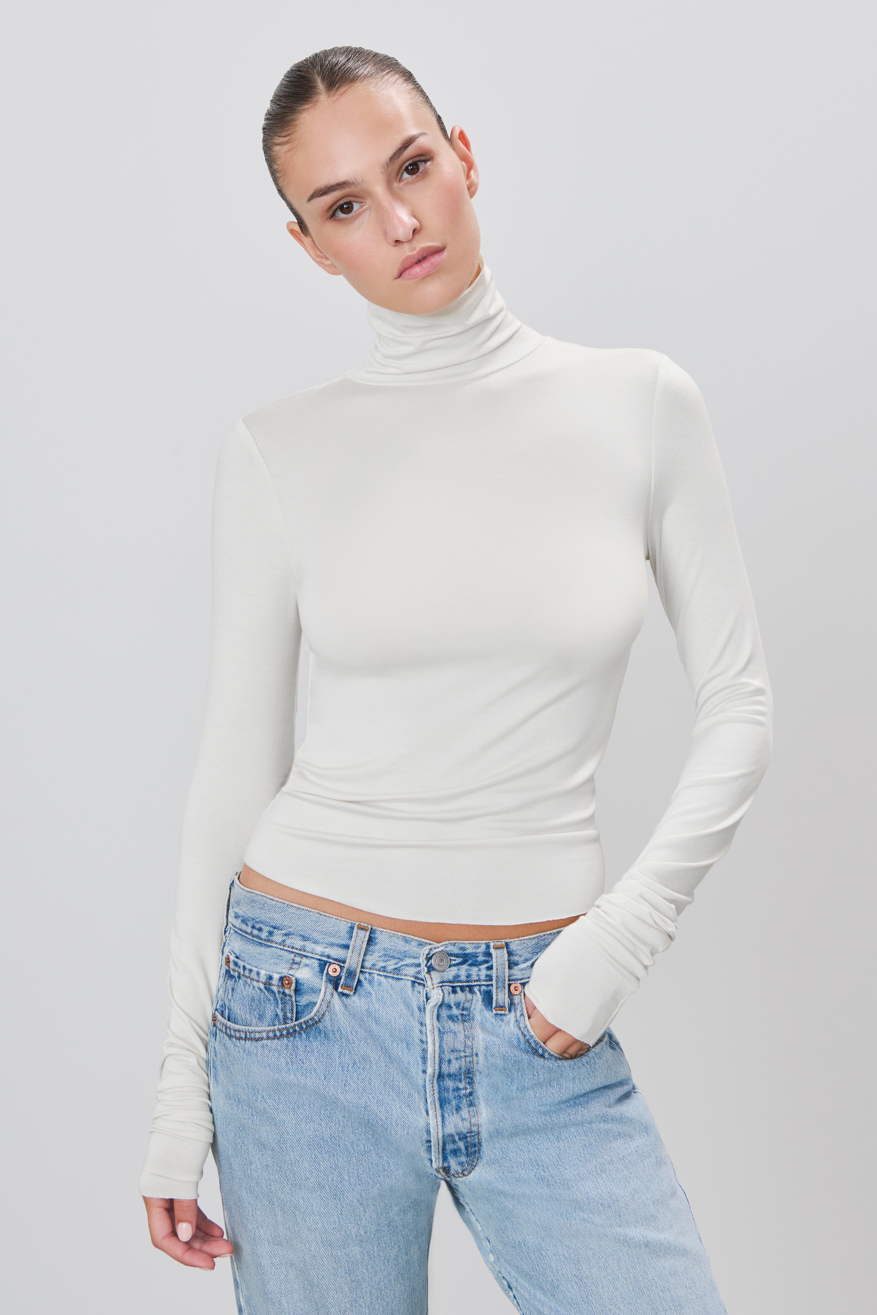 FITTED TURTLENECK TOP - ÉTERNE