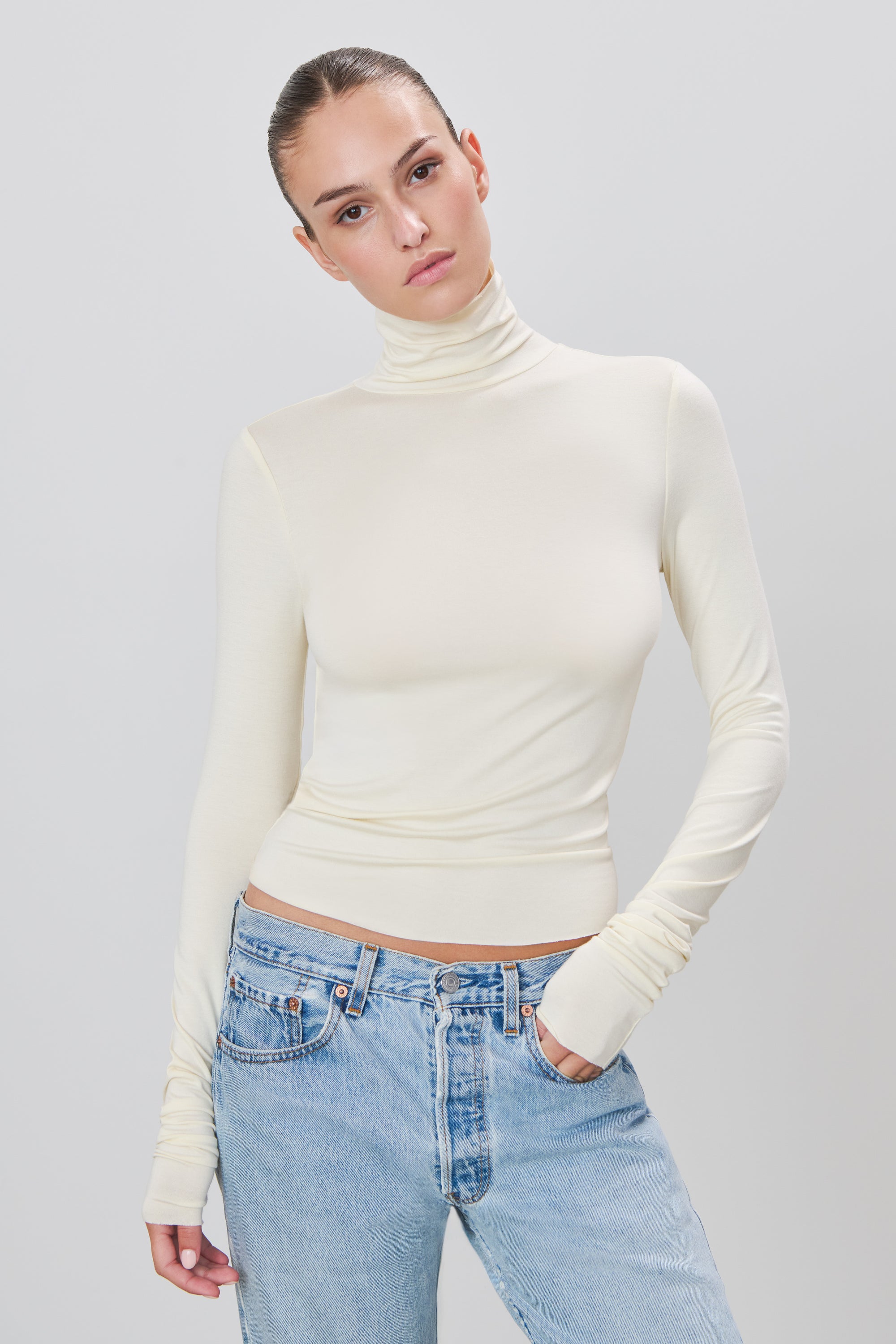 FITTED TURTLENECK TOP - ÉTERNE