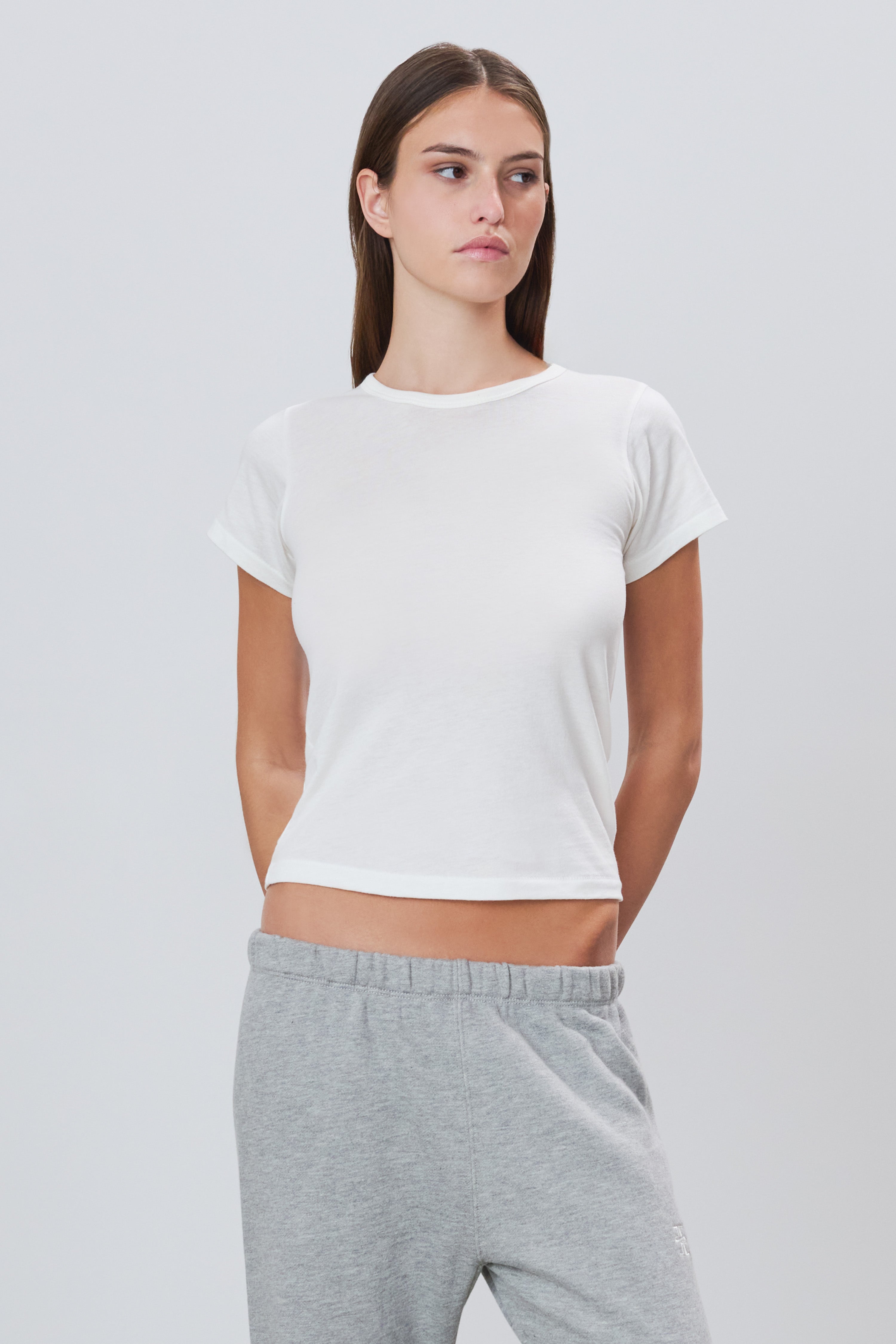 FITTED CREWNECK SHORT SLEEVE T-SHIRT IVORY