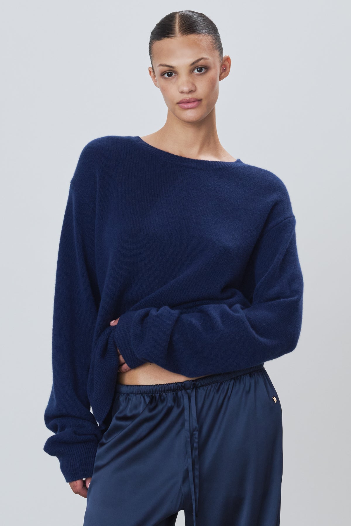 JAMES CASHMERE SWEATER NAVY