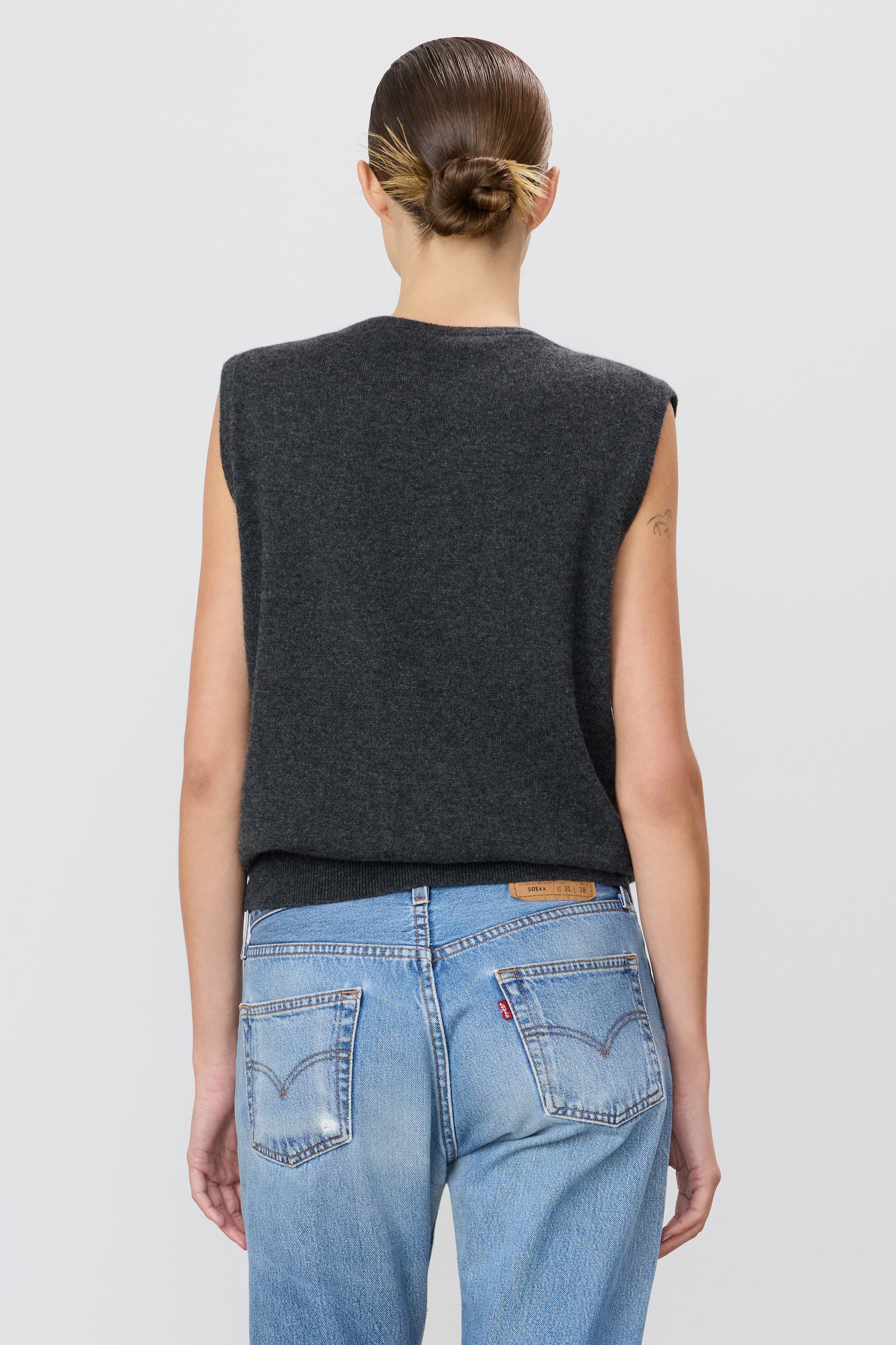 ARCHIE VEST - ÉTERNE