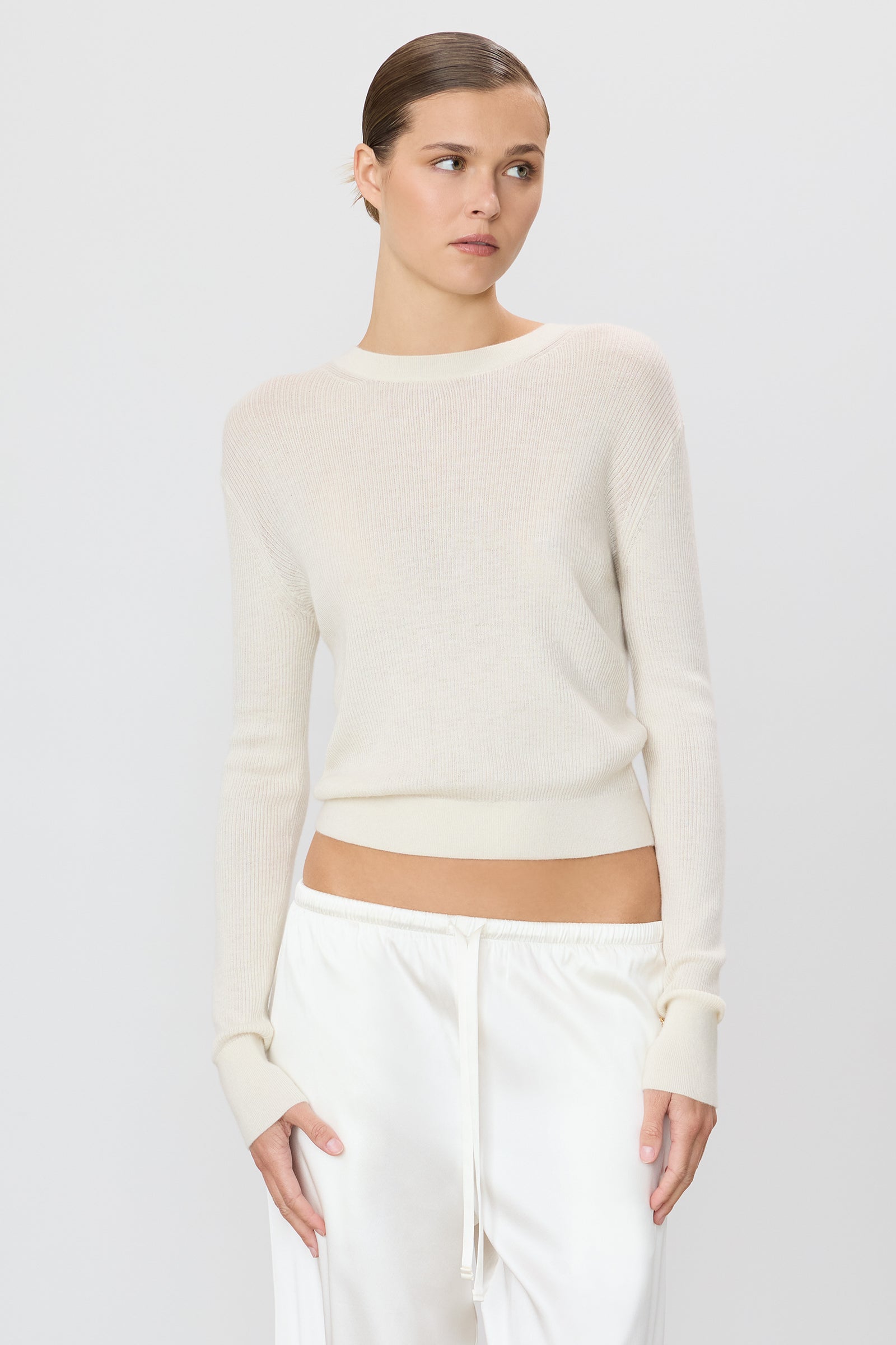 ÉTERNE RIB STITCH CLARK SWEATER