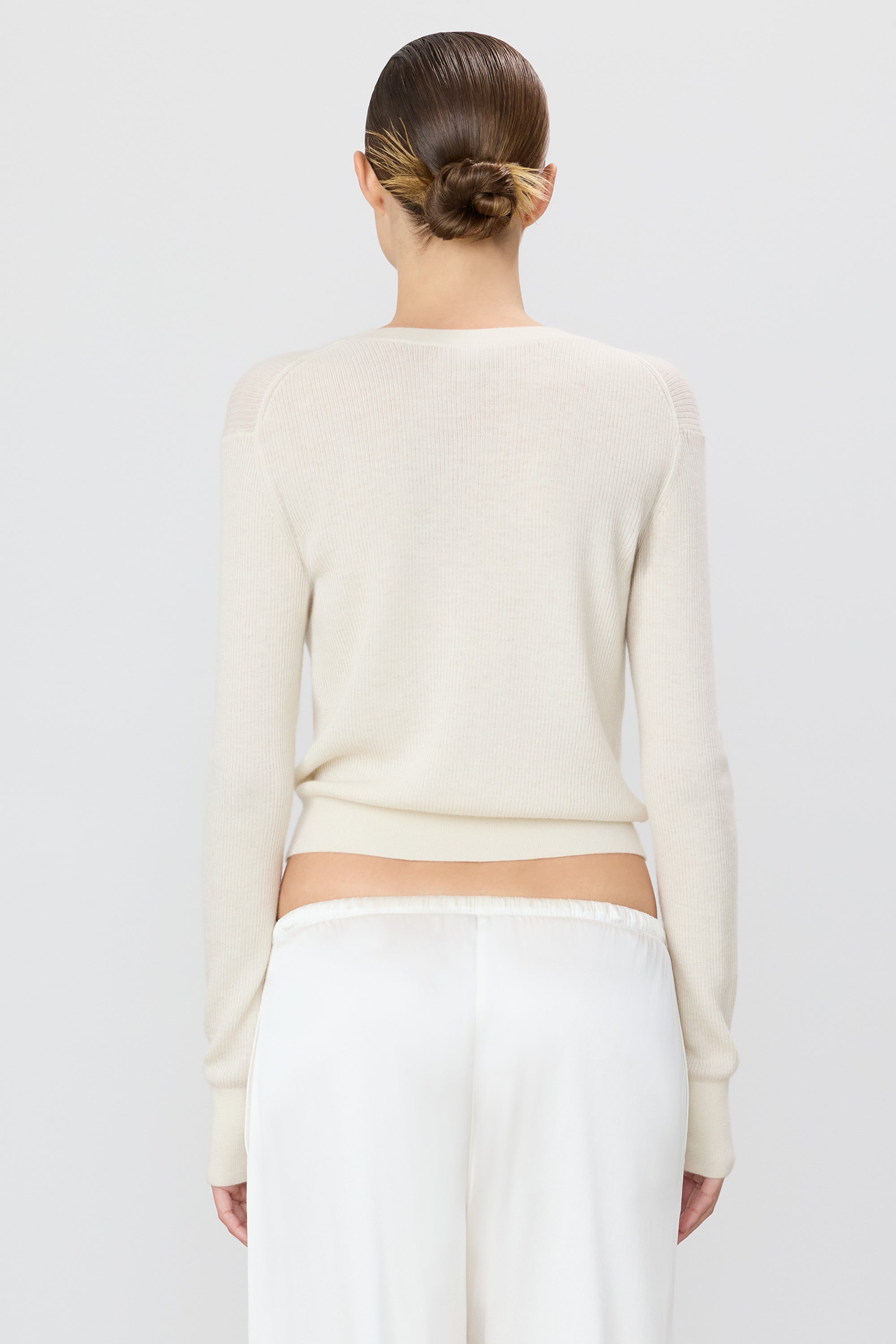 ÉTERNE RIB STITCH CLARK SWEATER