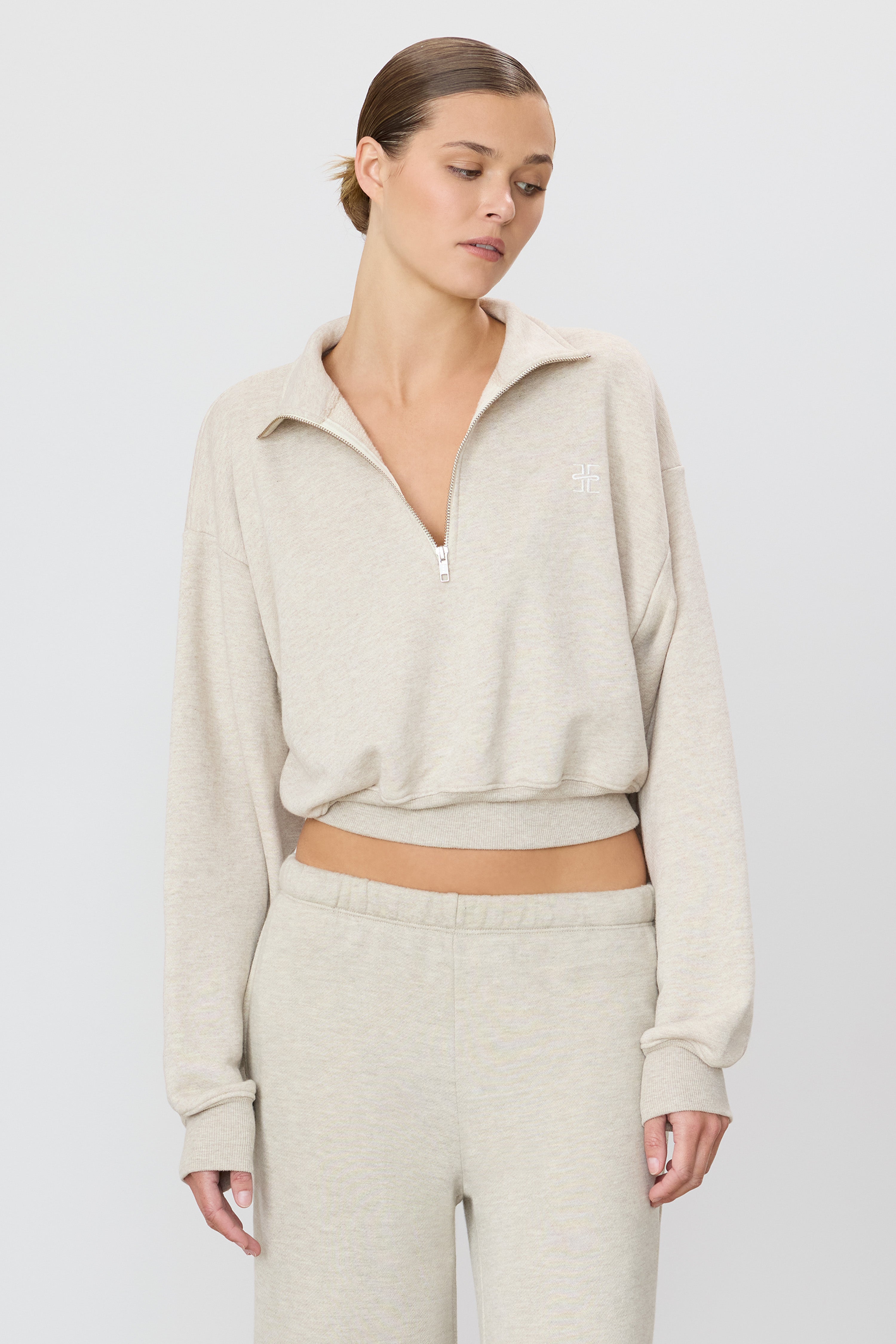 激安先着 HALF-ZIP CROPPED SWEATSHIRT ÉTERNE – トップス
