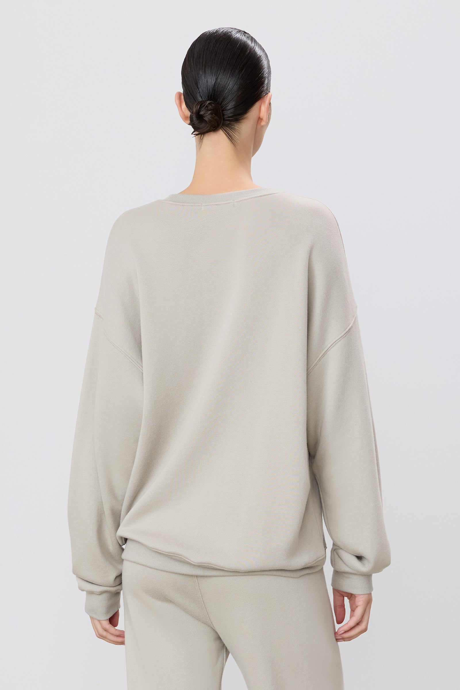 OVERSIZED CREWNECK SWEATSHIRT - ÉTERNE