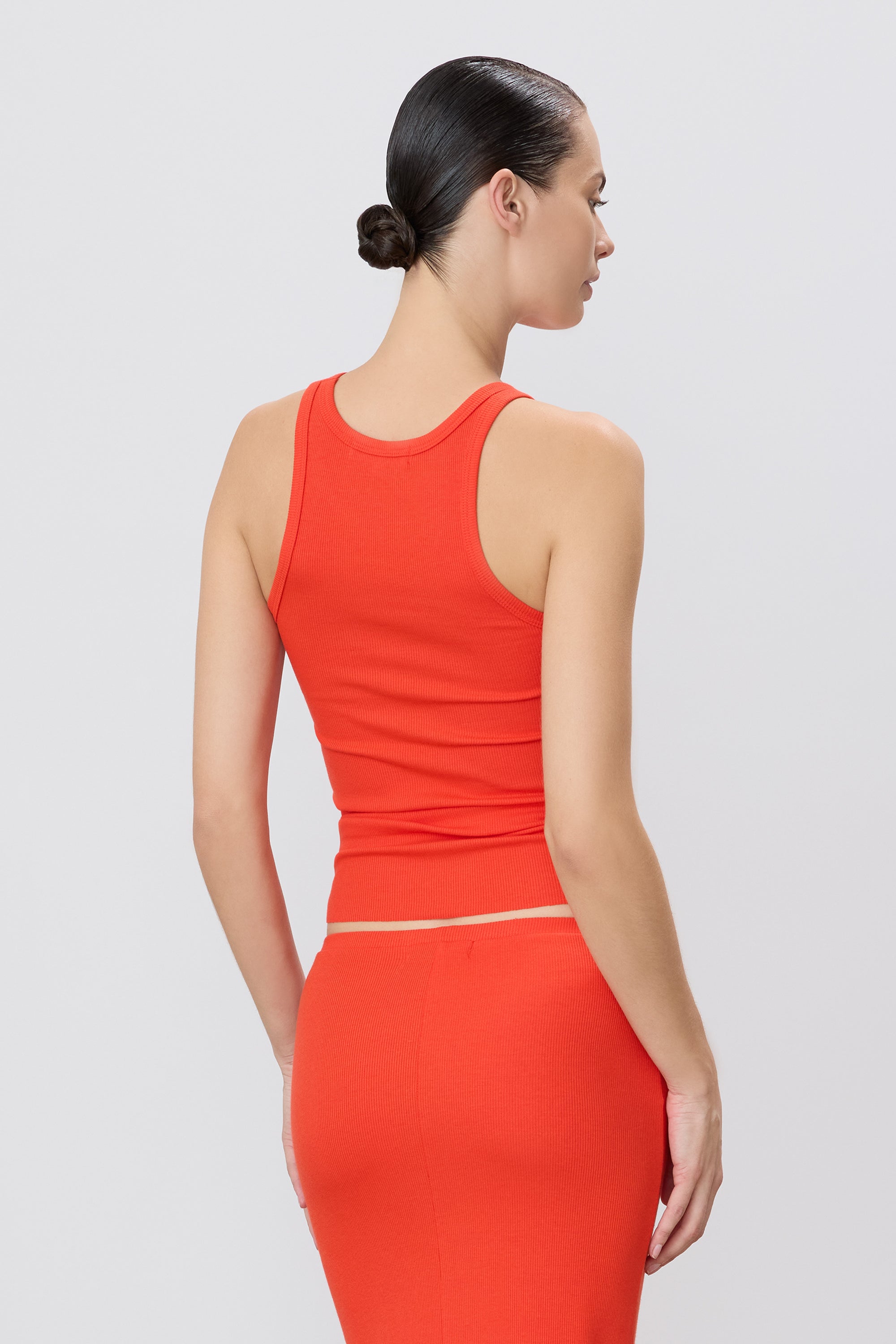 HIGH NECK FITTED TANK - ÉTERNE