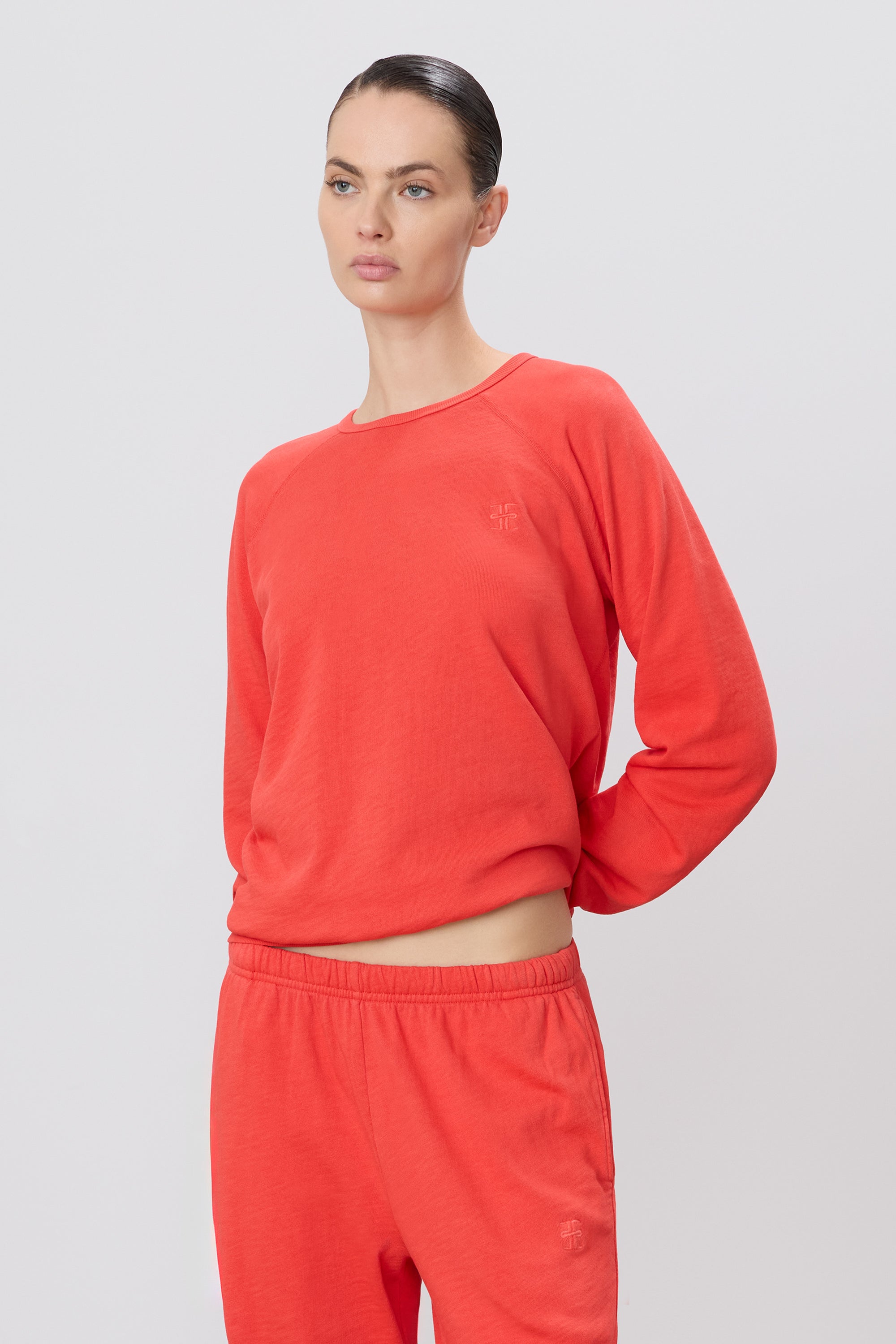 OVERSIZED RAGLAN SWEATSHIRT - ÉTERNE