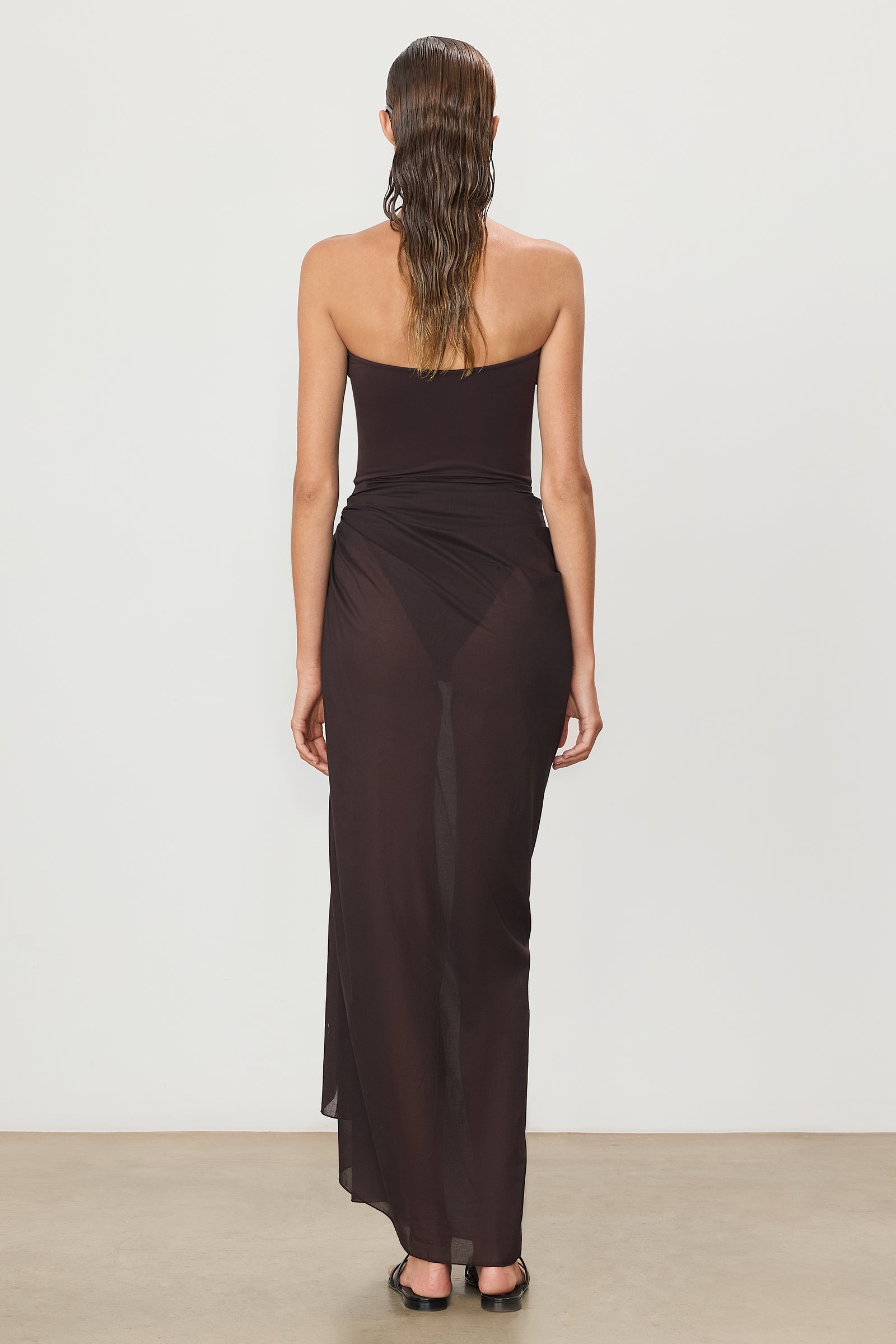 Esme Maxi Sarong Espresso - ÉTERNE