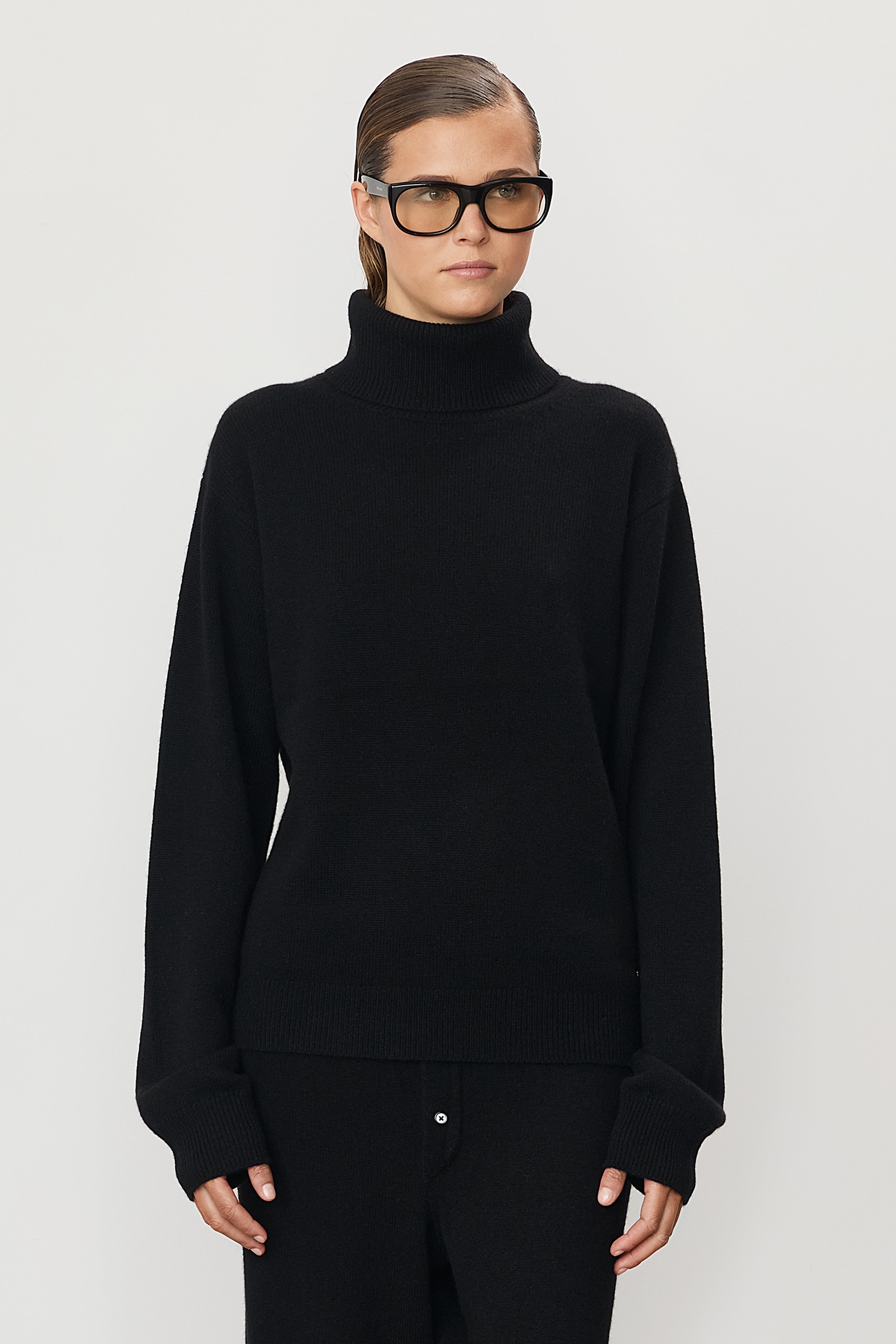 KEATON SWEATER - ÉTERNE