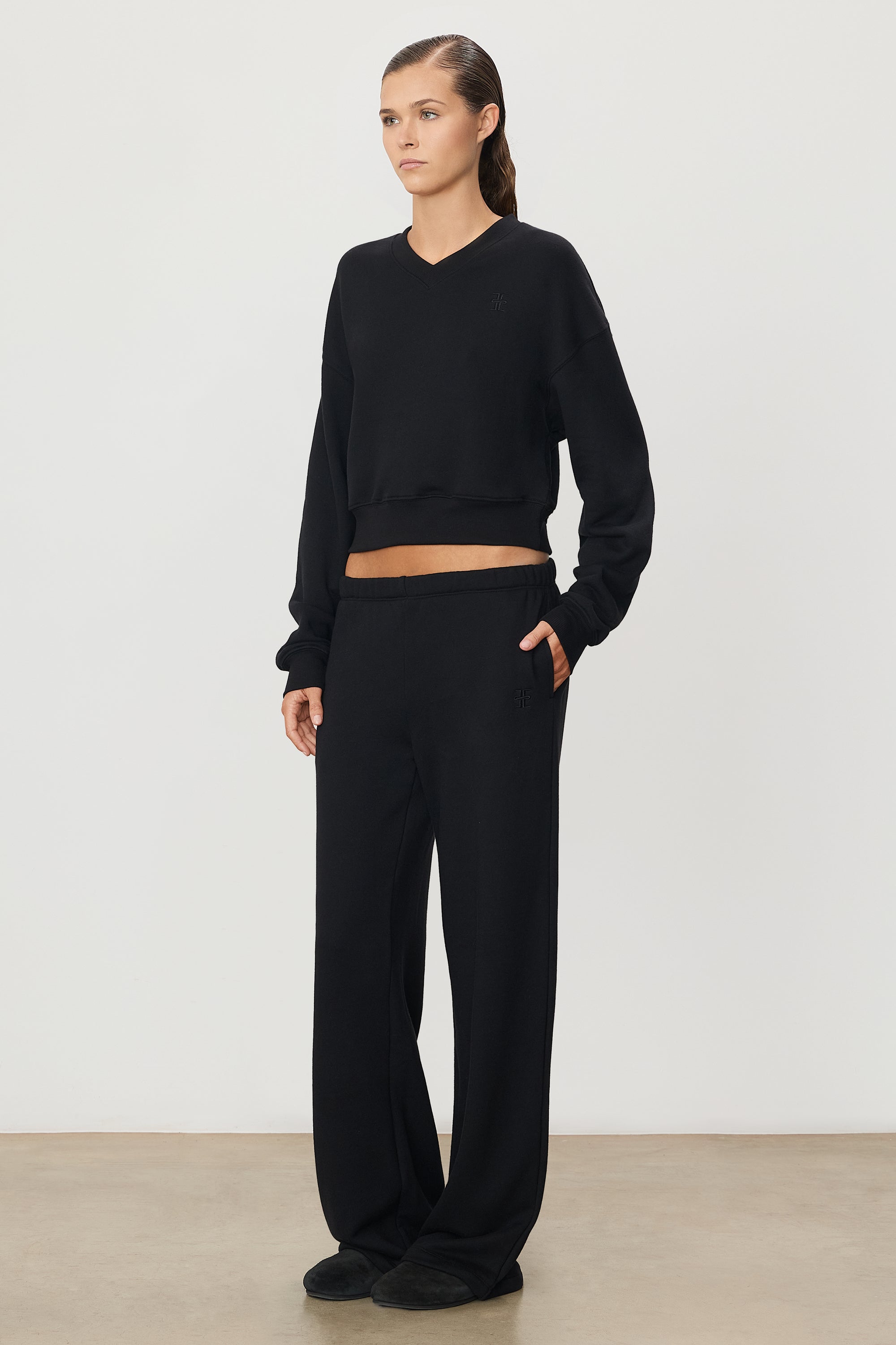 OVERSIZED WIDE LEG SWEATPANT - ÉTERNE