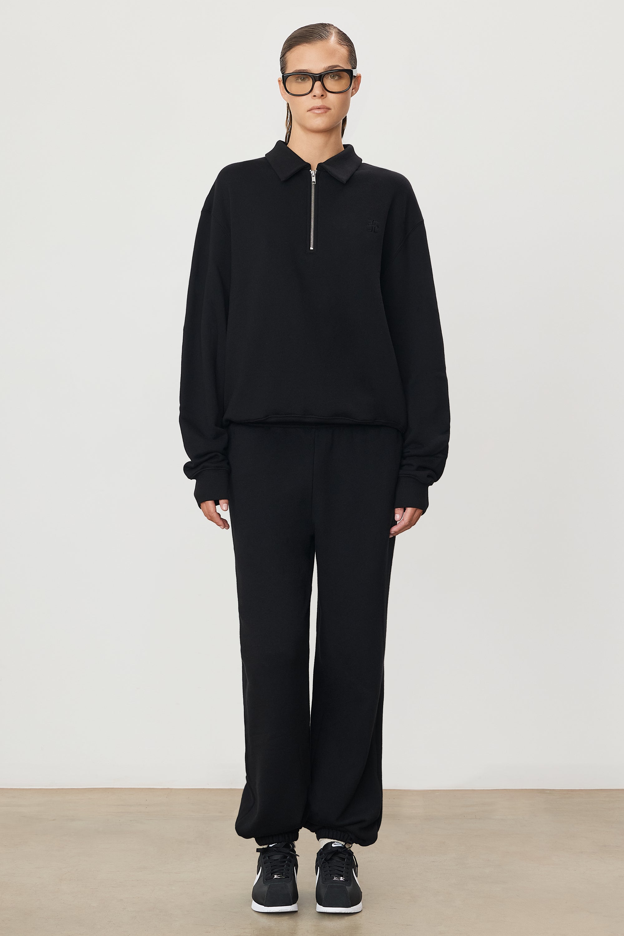 Boyfriend Pocket Sweatpant Black - ÉTERNE
