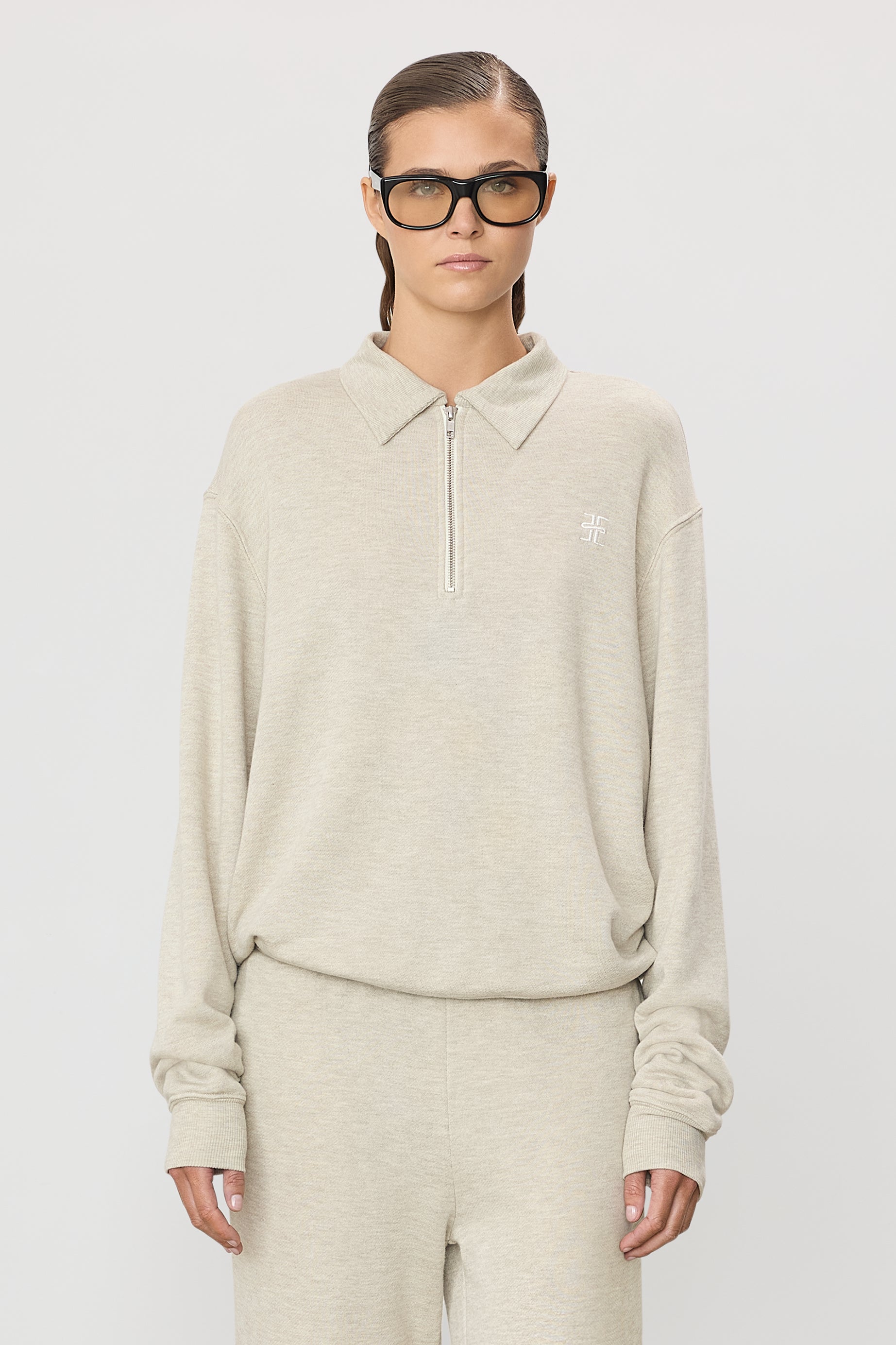 ZIP-UP POLO SWEATSHIRT - ÉTERNE