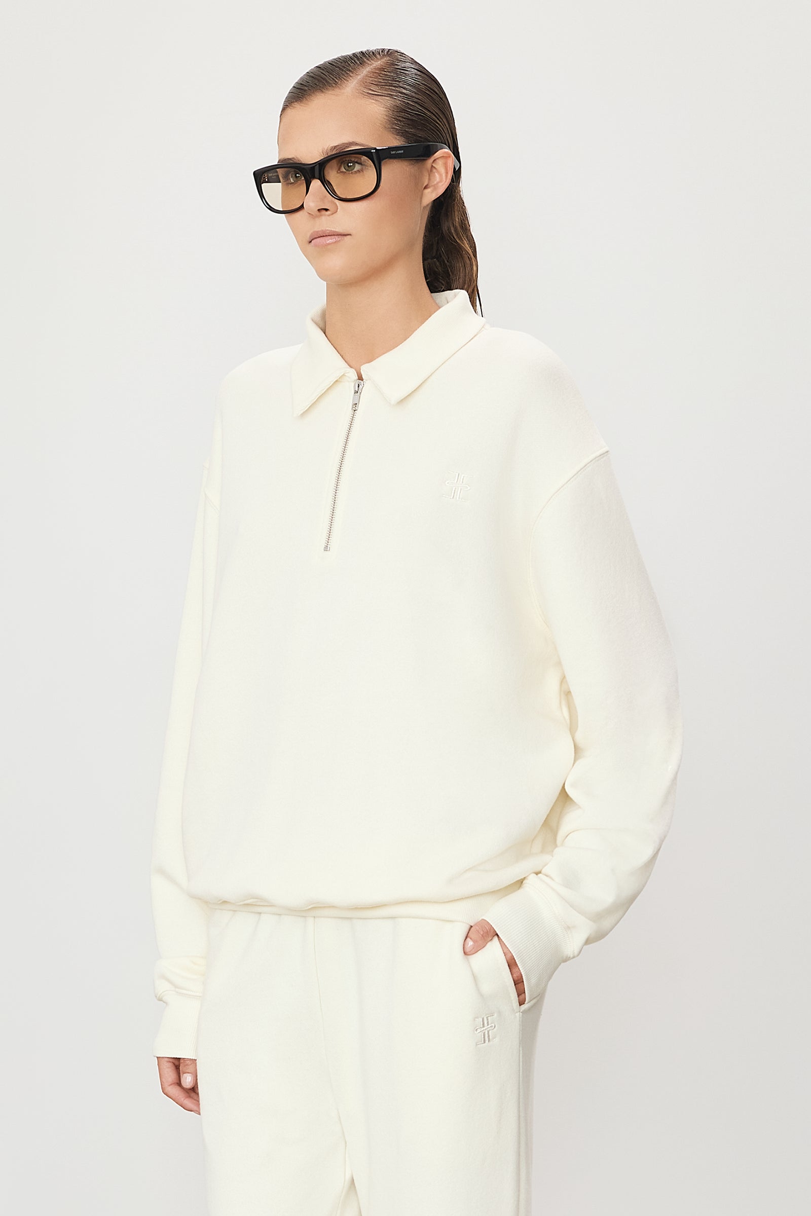Zip-up Polo Sweatshirt Cream - ÉTERNE