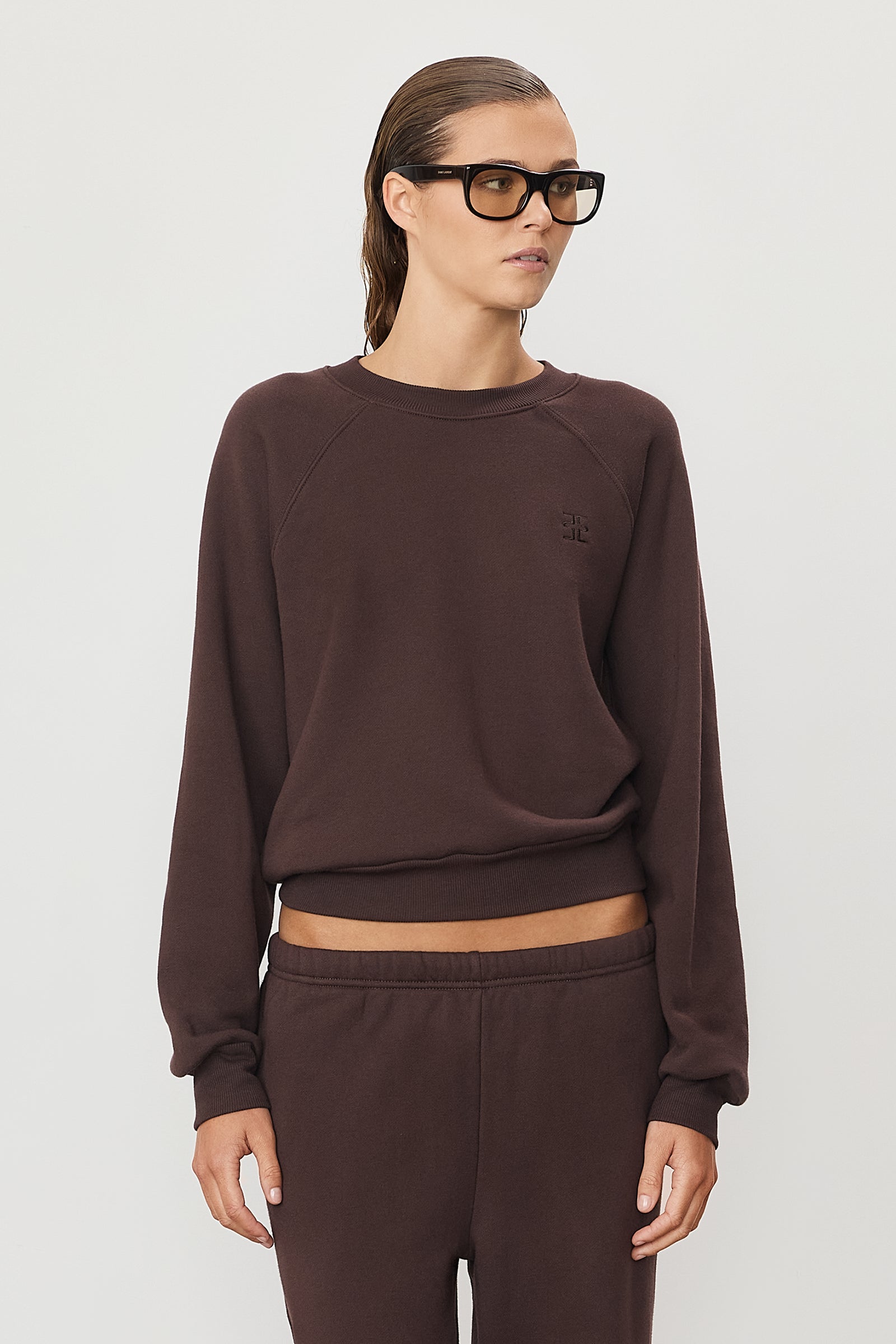 SHRUNKEN RAGLAN SWEATSHIRT - ÉTERNE