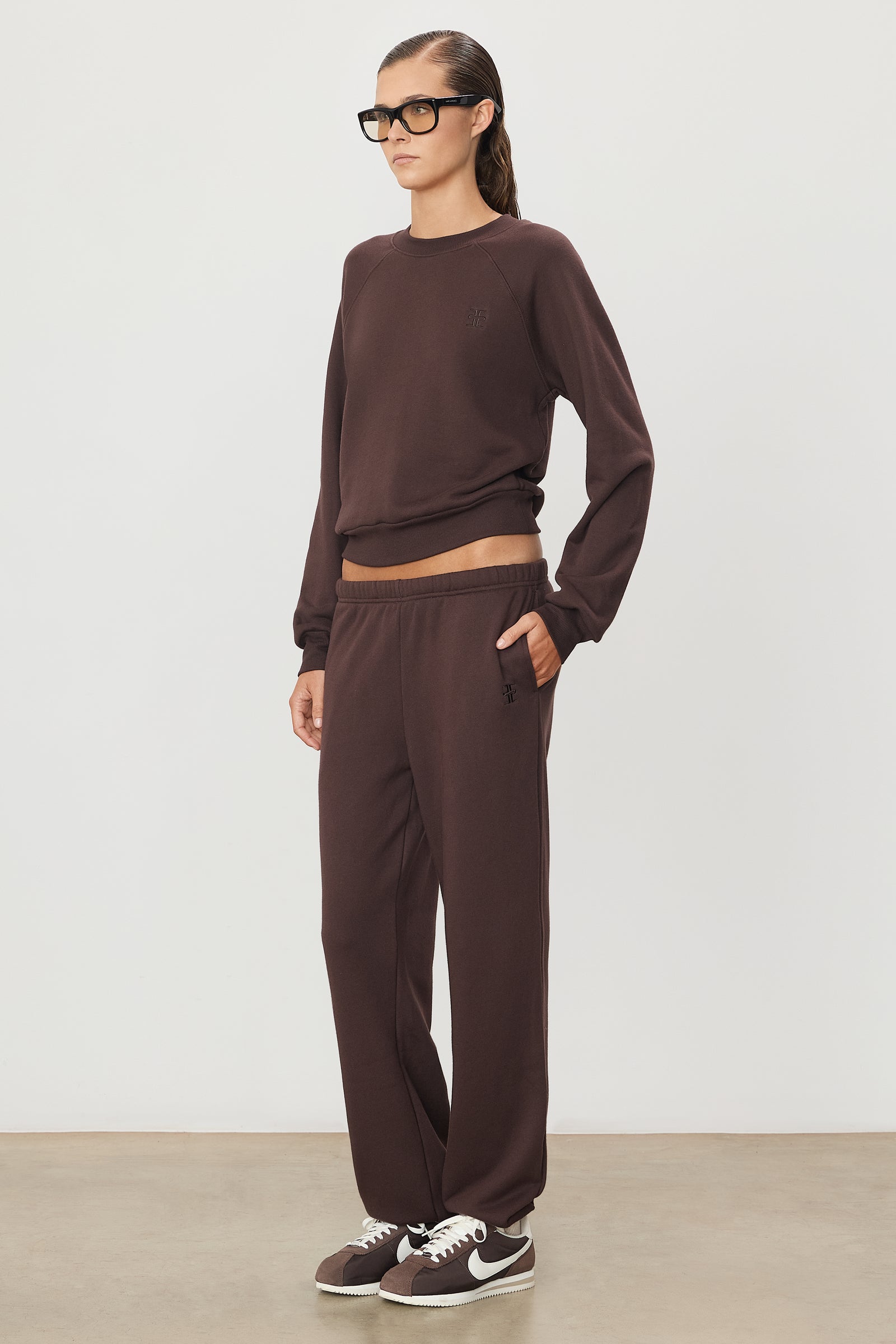 Boyfriend Pocket Sweatpant Espresso - ÉTERNE