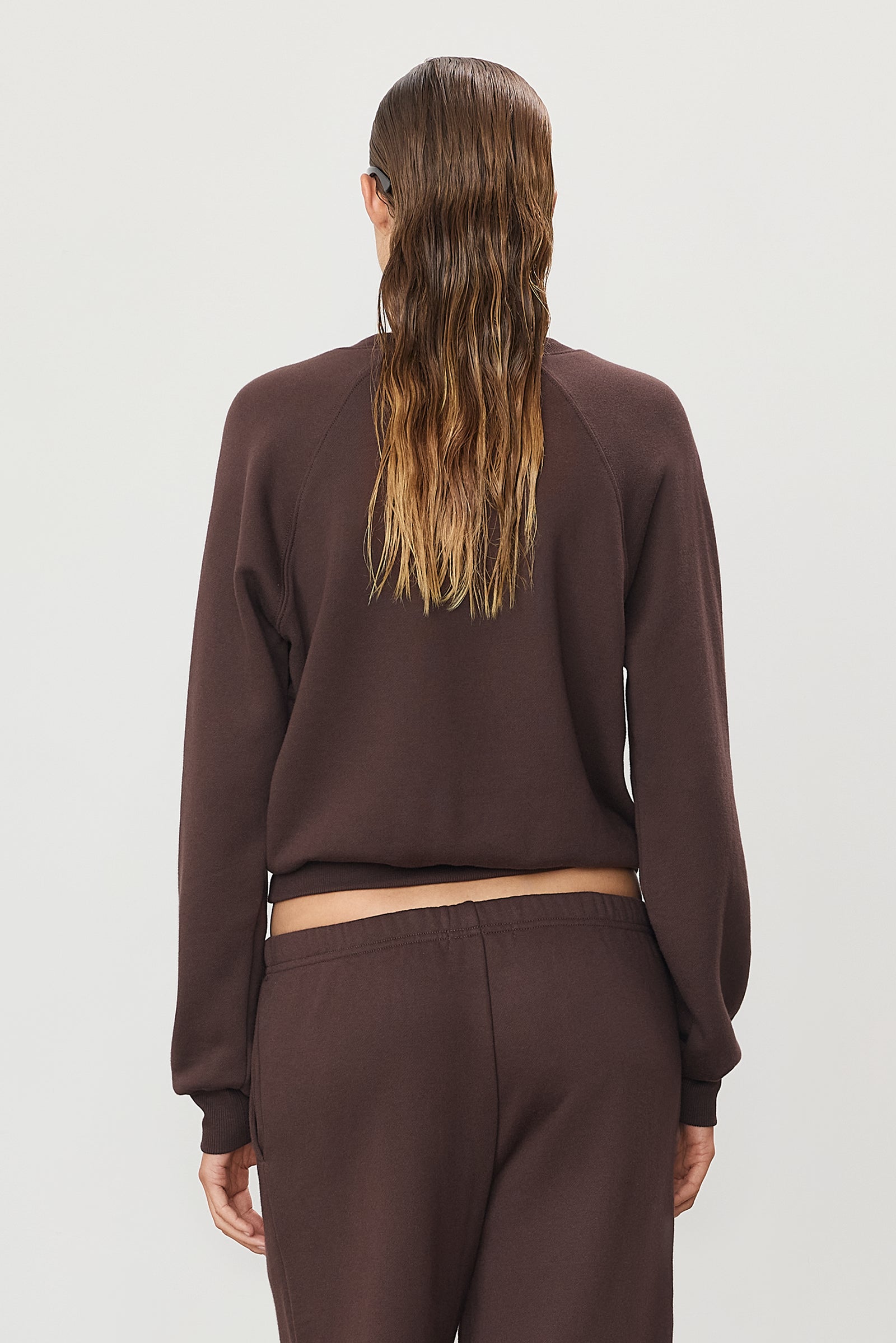 SHRUNKEN RAGLAN SWEATSHIRT - ÉTERNE