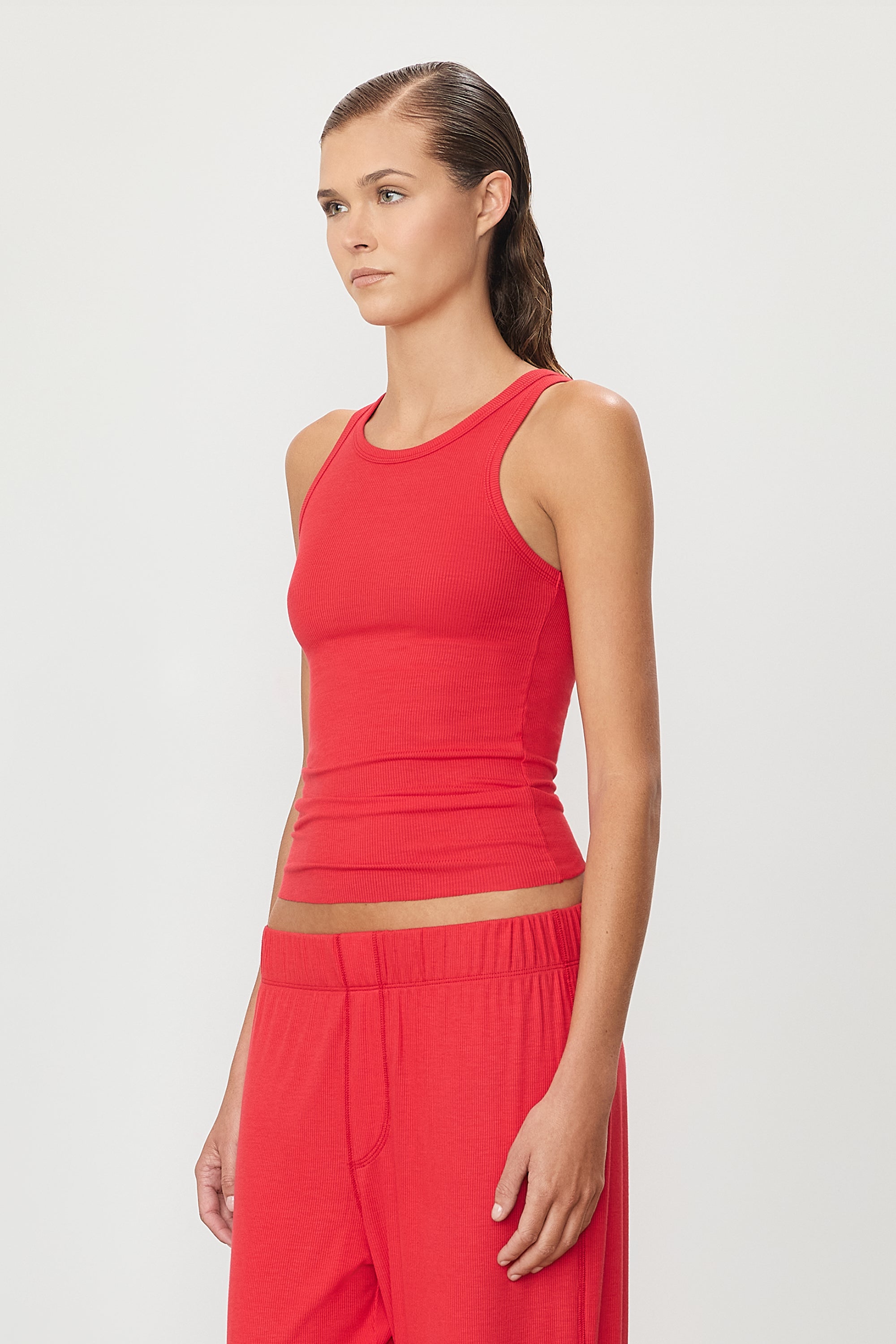 HIGH NECK FITTED TANK - ÉTERNE