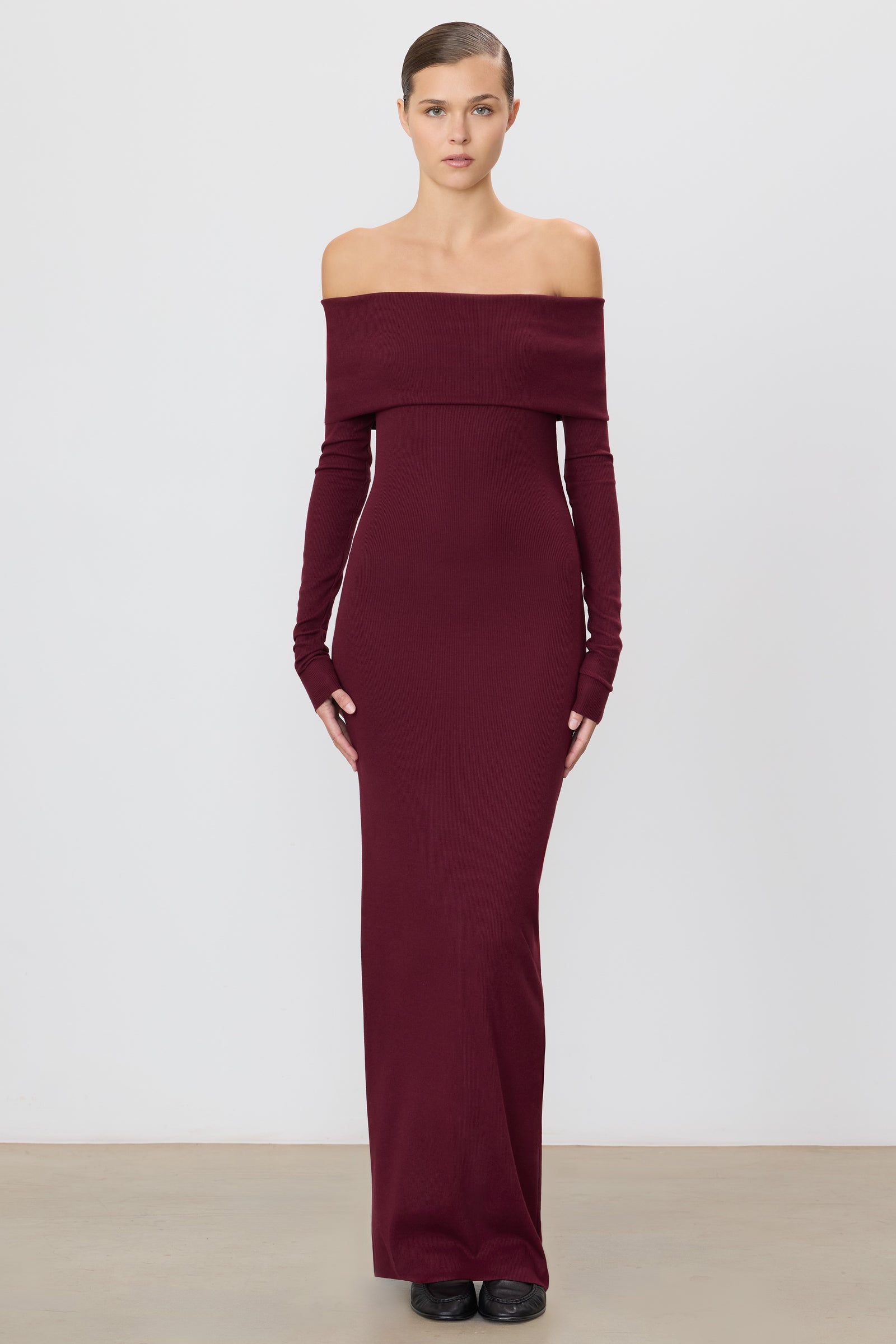 ÉTERNE LONG SLEEVE OFF-SHOULDER MAXI DRESS