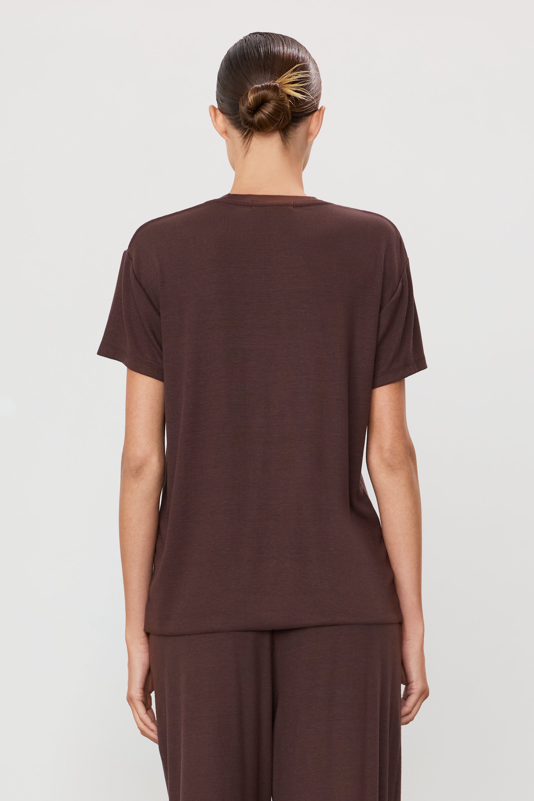 Short Sleeve Boyfriend T-Shirt Espresso - ÉTERNE
