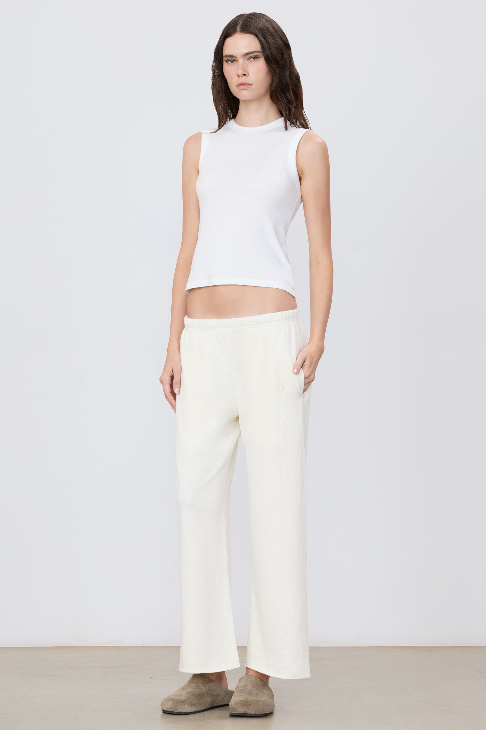 CROPPED WIDE LEG SWEATPANT