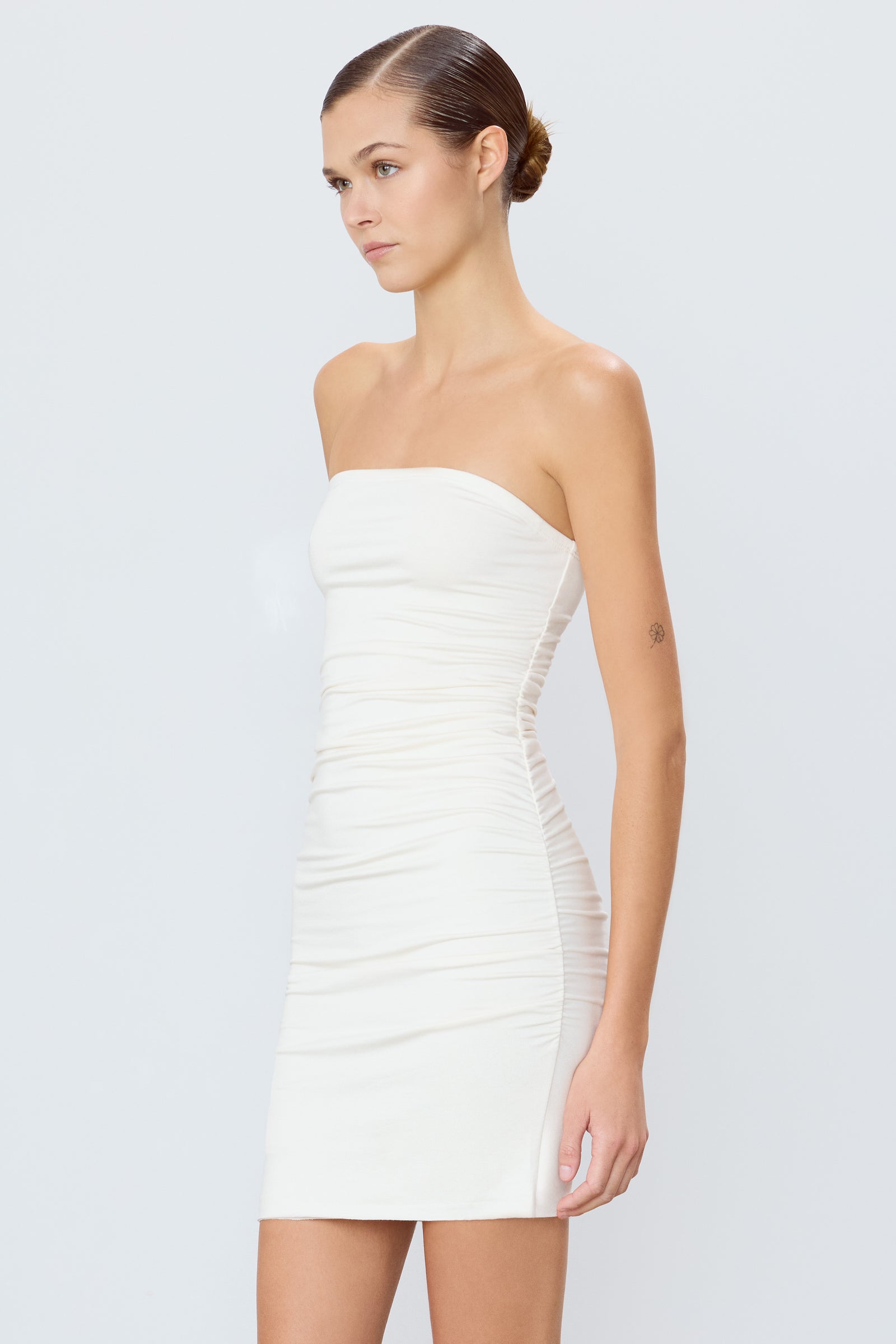 RUCHED TUBE MINI DRESS - ÉTERNE
