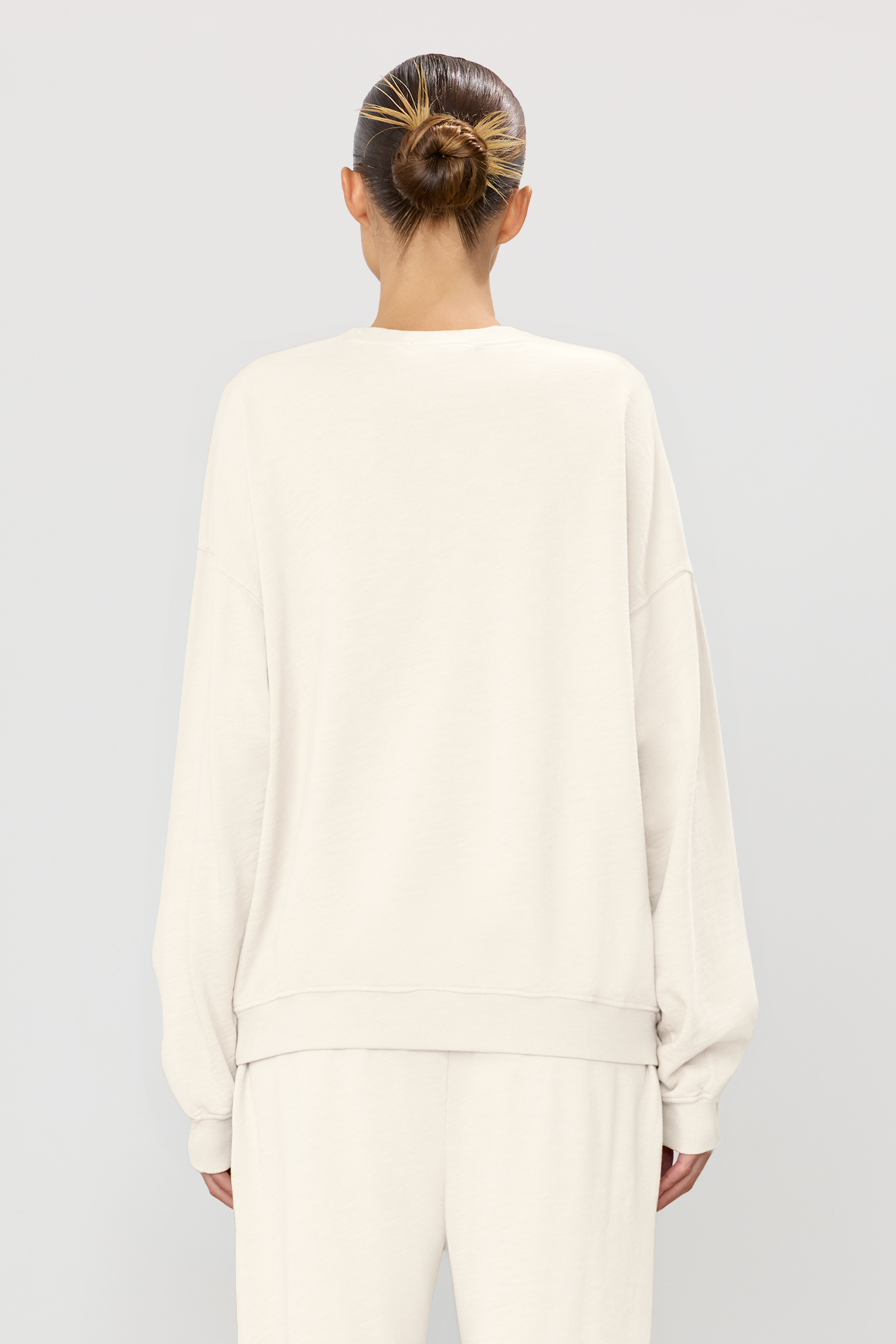 OVERSIZED CREWNECK SWEATSHIRT - ÉTERNE