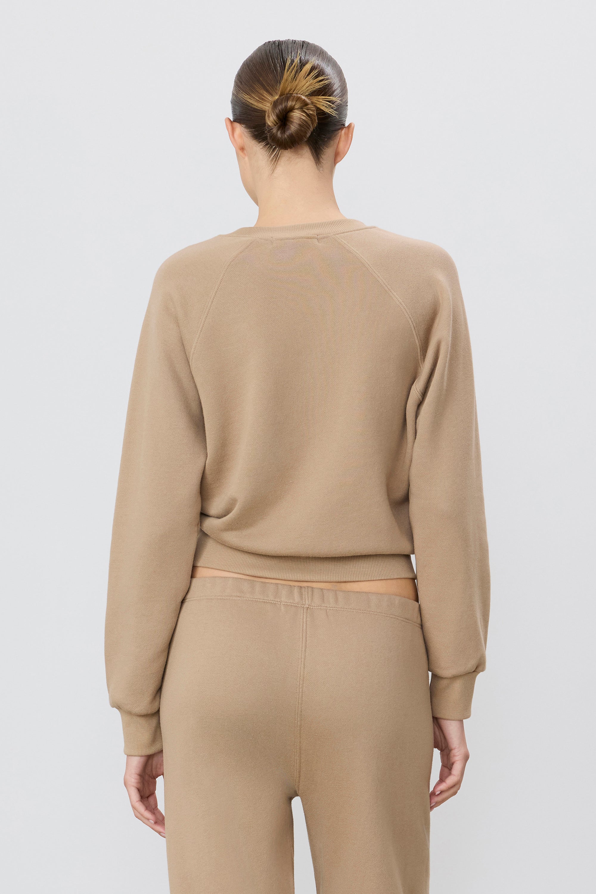 ÉTERNE SHRUNKEN RAGLAN SWEATSHIRT