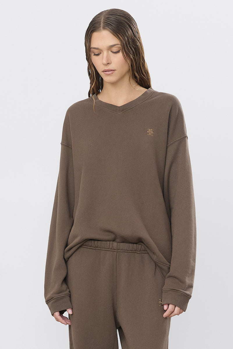 OVERSIZED V-NECK SWEATSHIRT