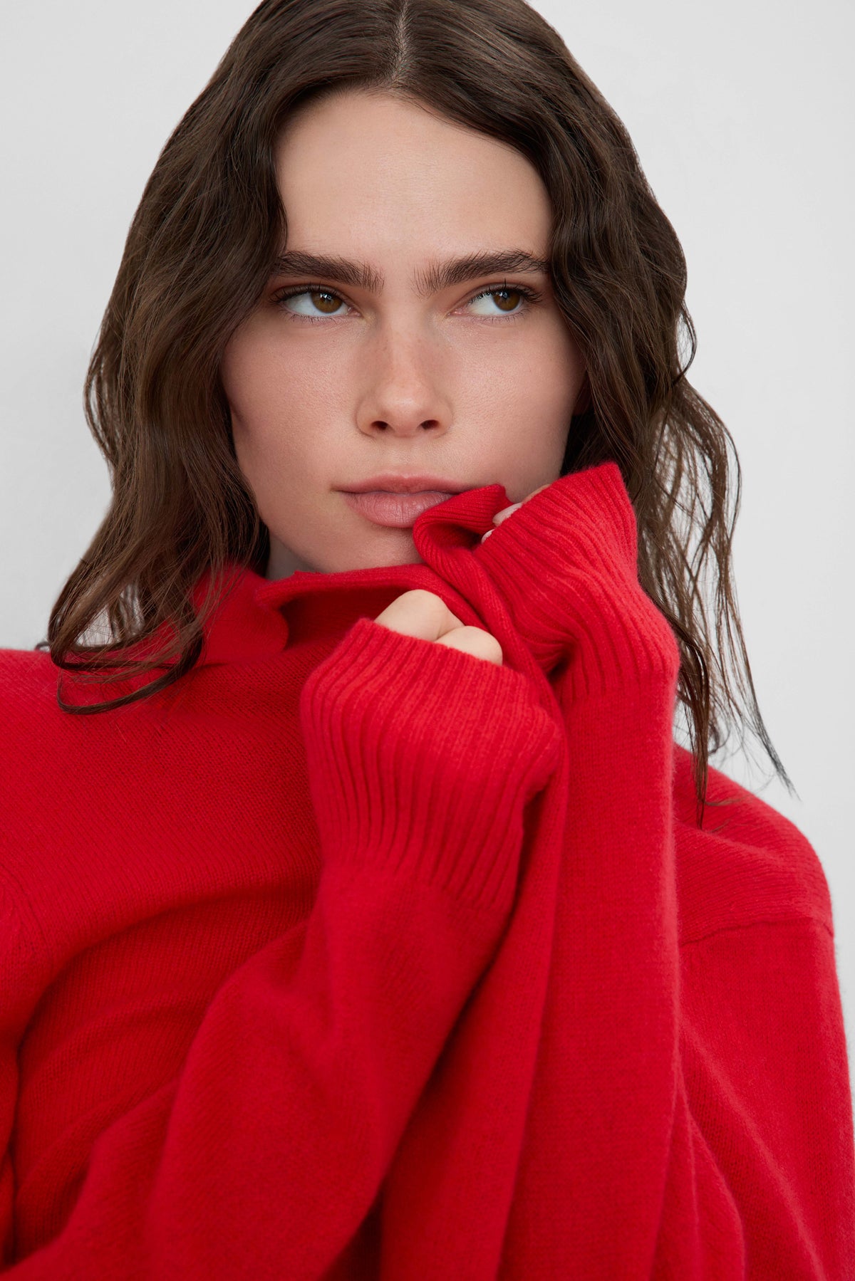 BARRETT SWEATER