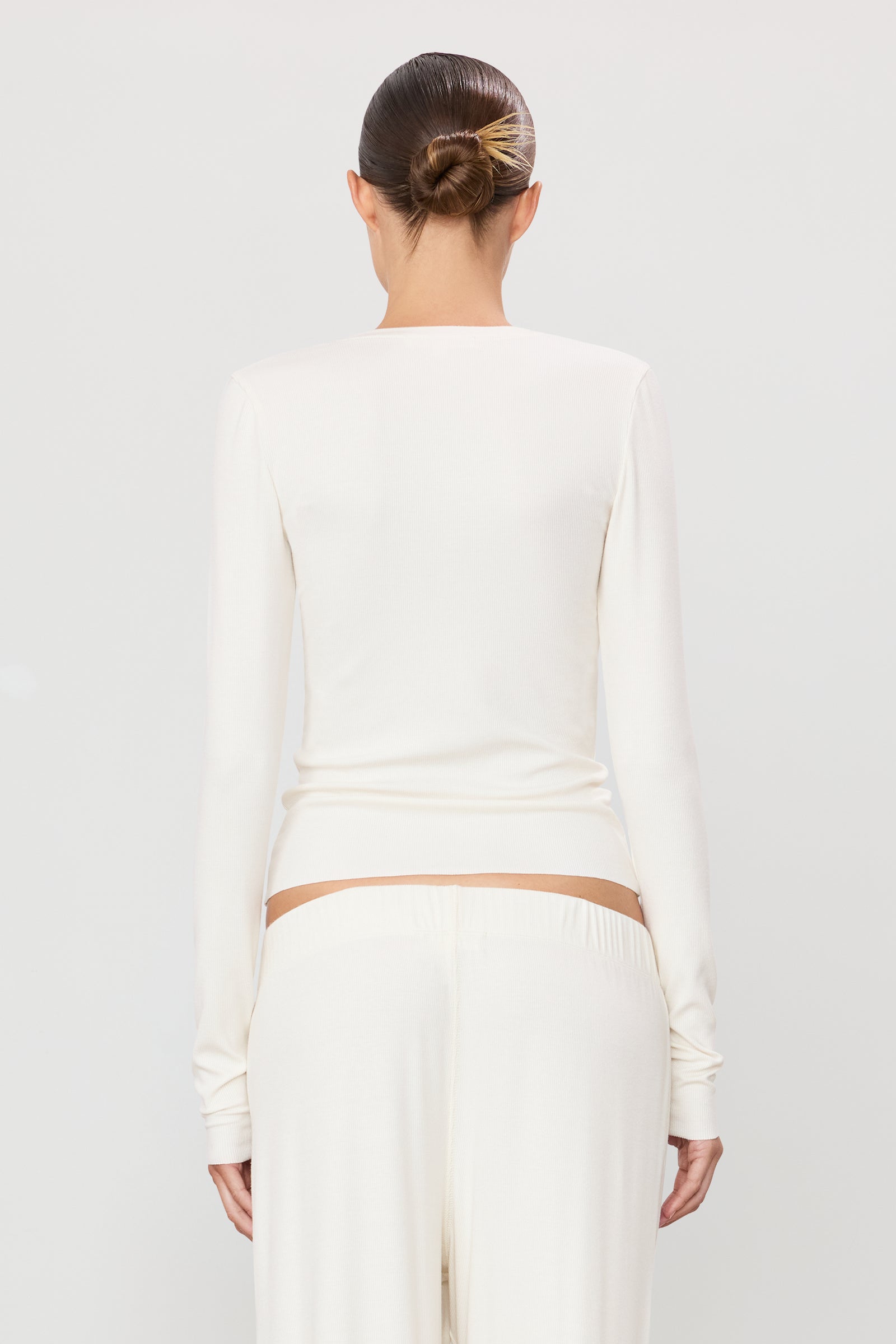 LONG SLEEVE HENLEY - ÉTERNE