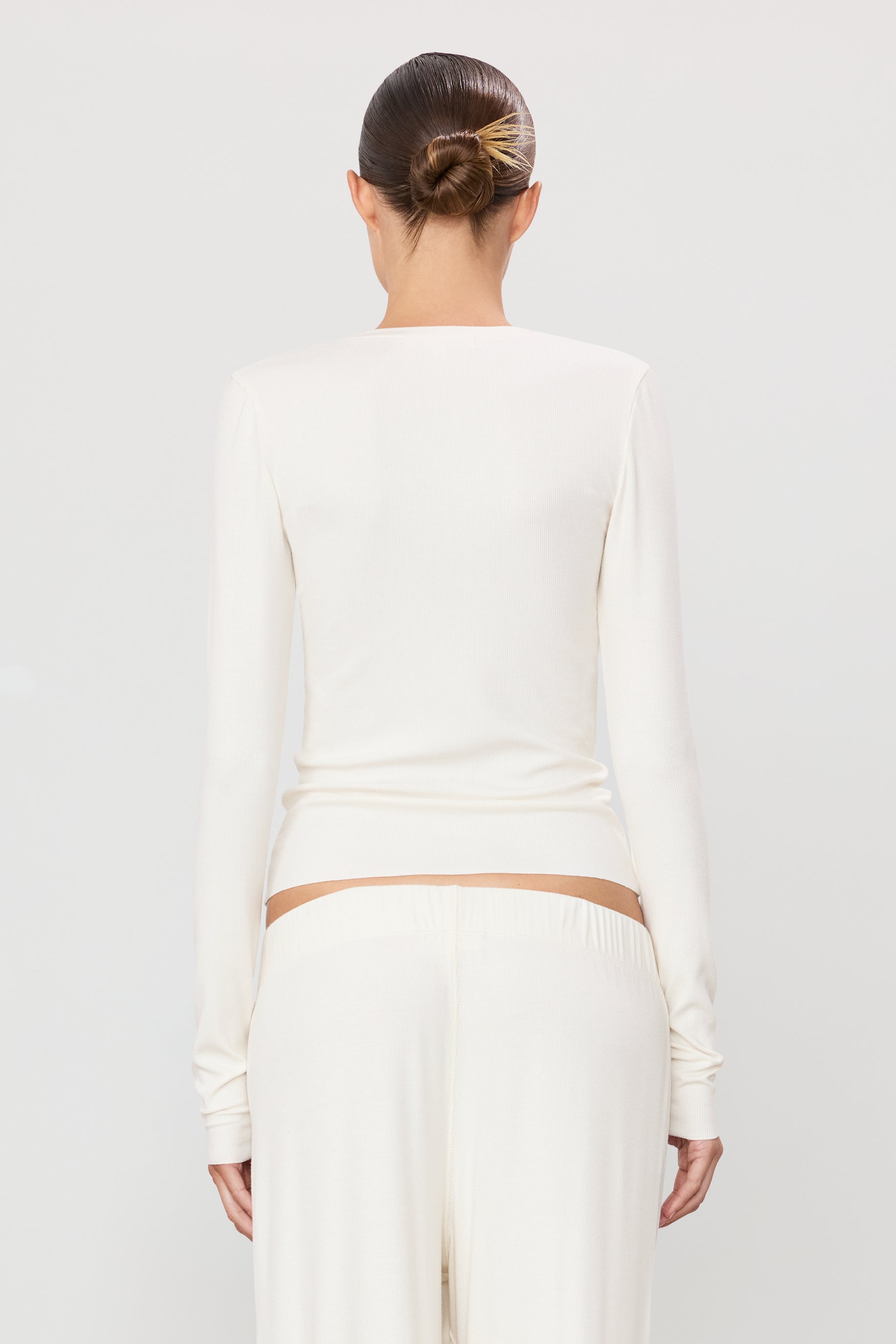 LONG SLEEVE HENLEY - ÉTERNE