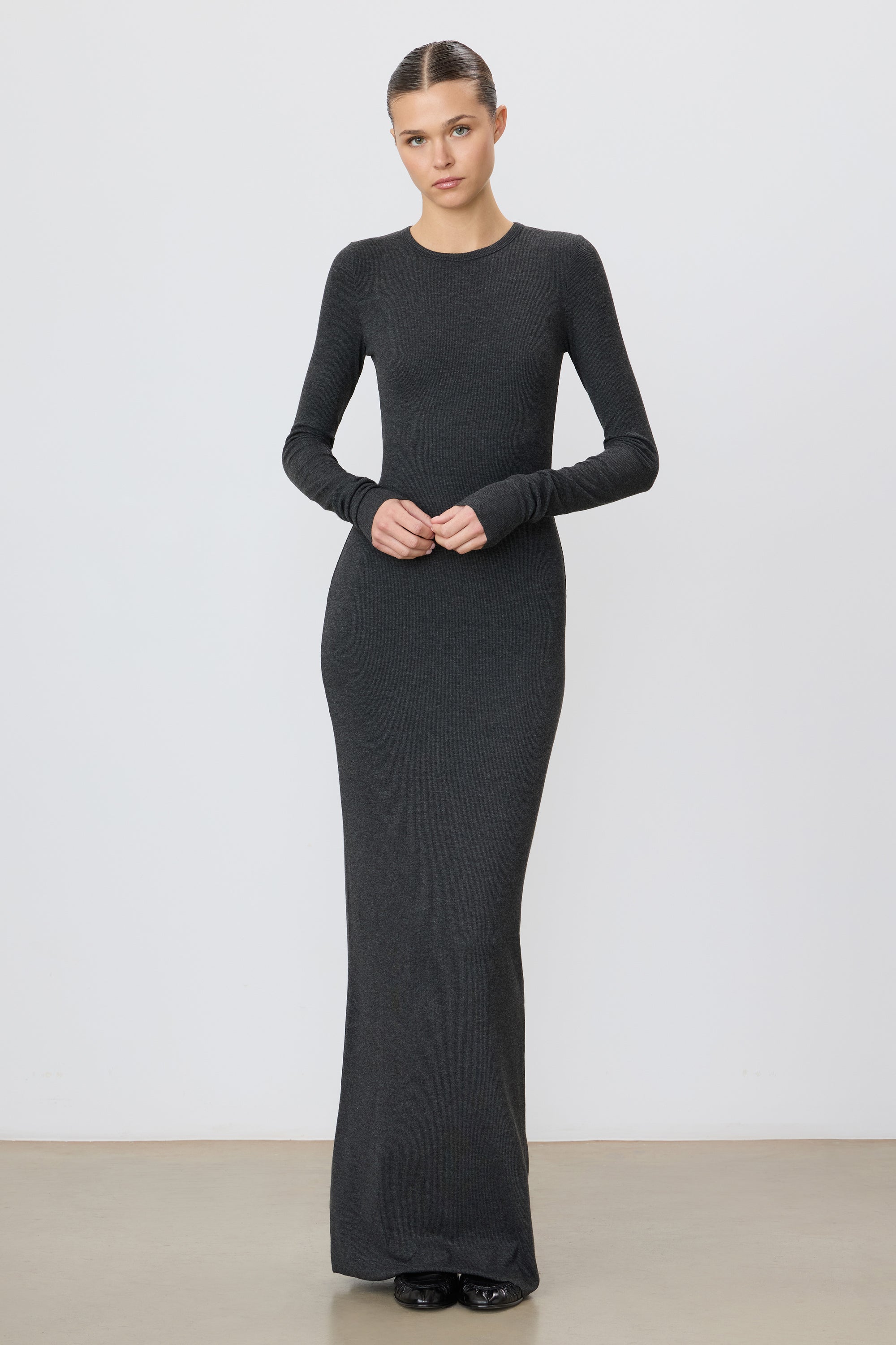 ÉTERNE LONG SLEEVE CREWNECK MAXI DRESS