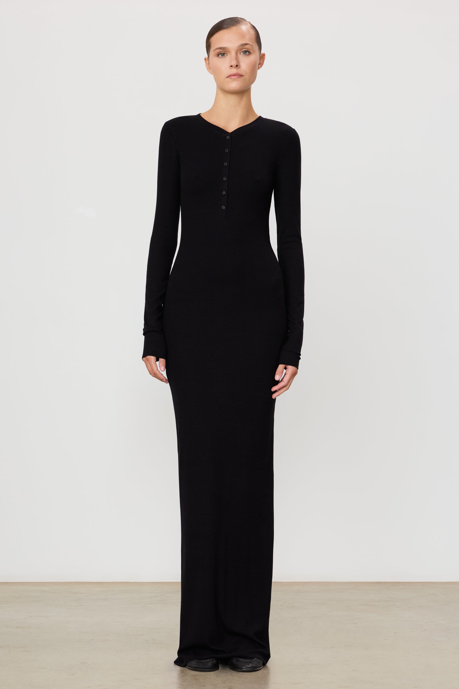 LONG SLEEVE HENLEY MAXI DRESS LONG SLEEVE HENLEY MAXI DRESS
