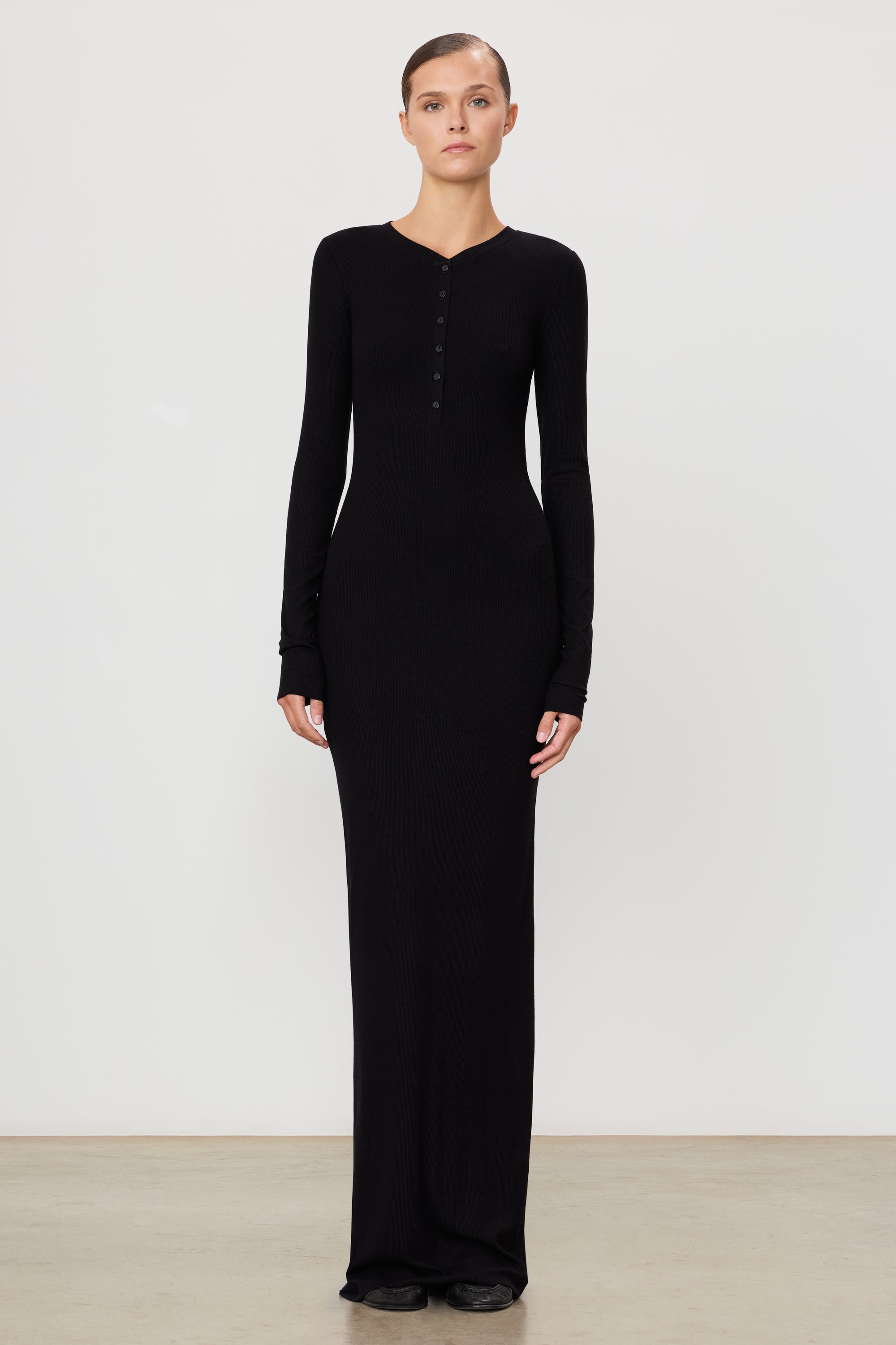 LONG SLEEVE HENLEY MAXI DRESS LONG SLEEVE HENLEY MAXI DRESS