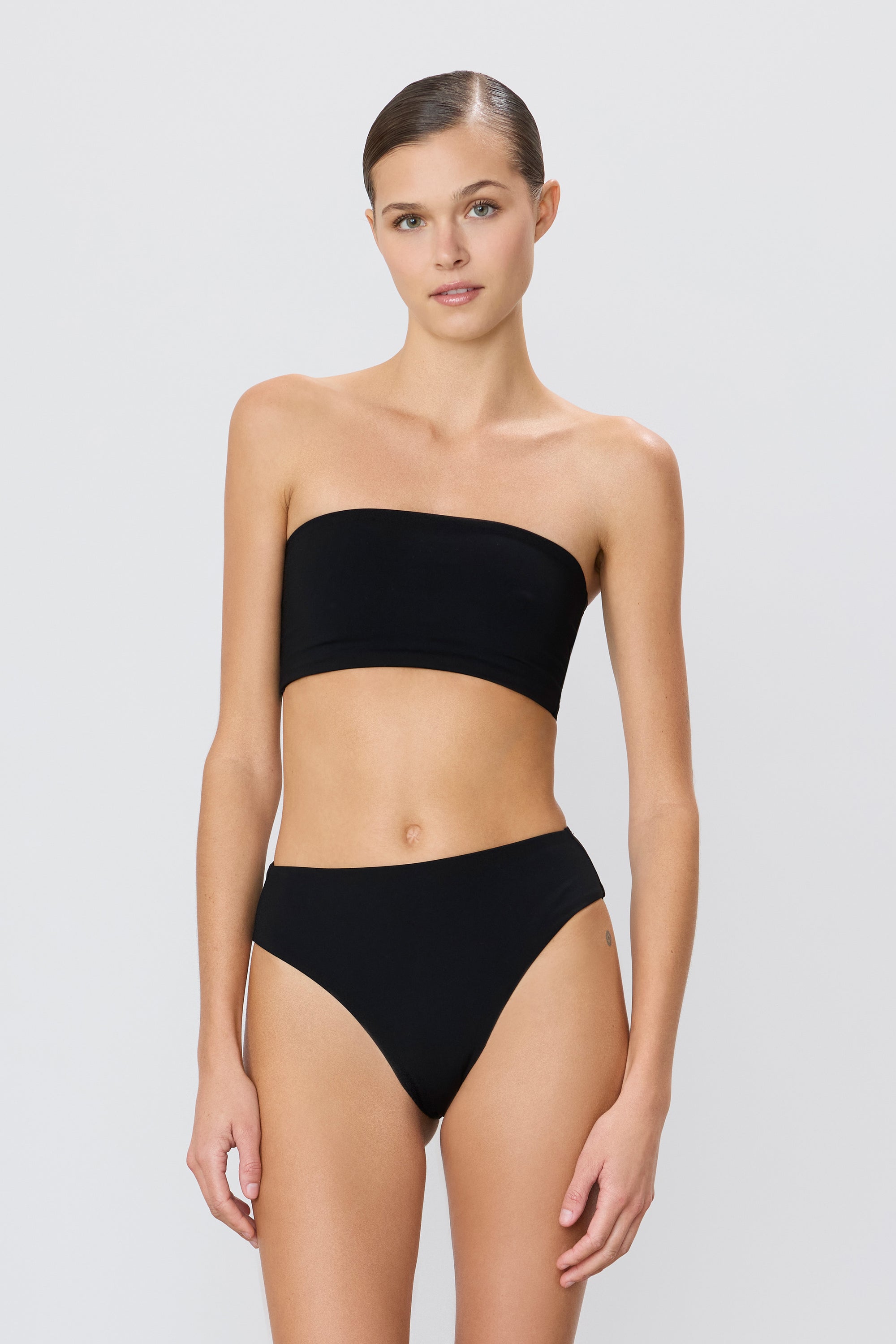 KAIA BOTTOM - ÉTERNE