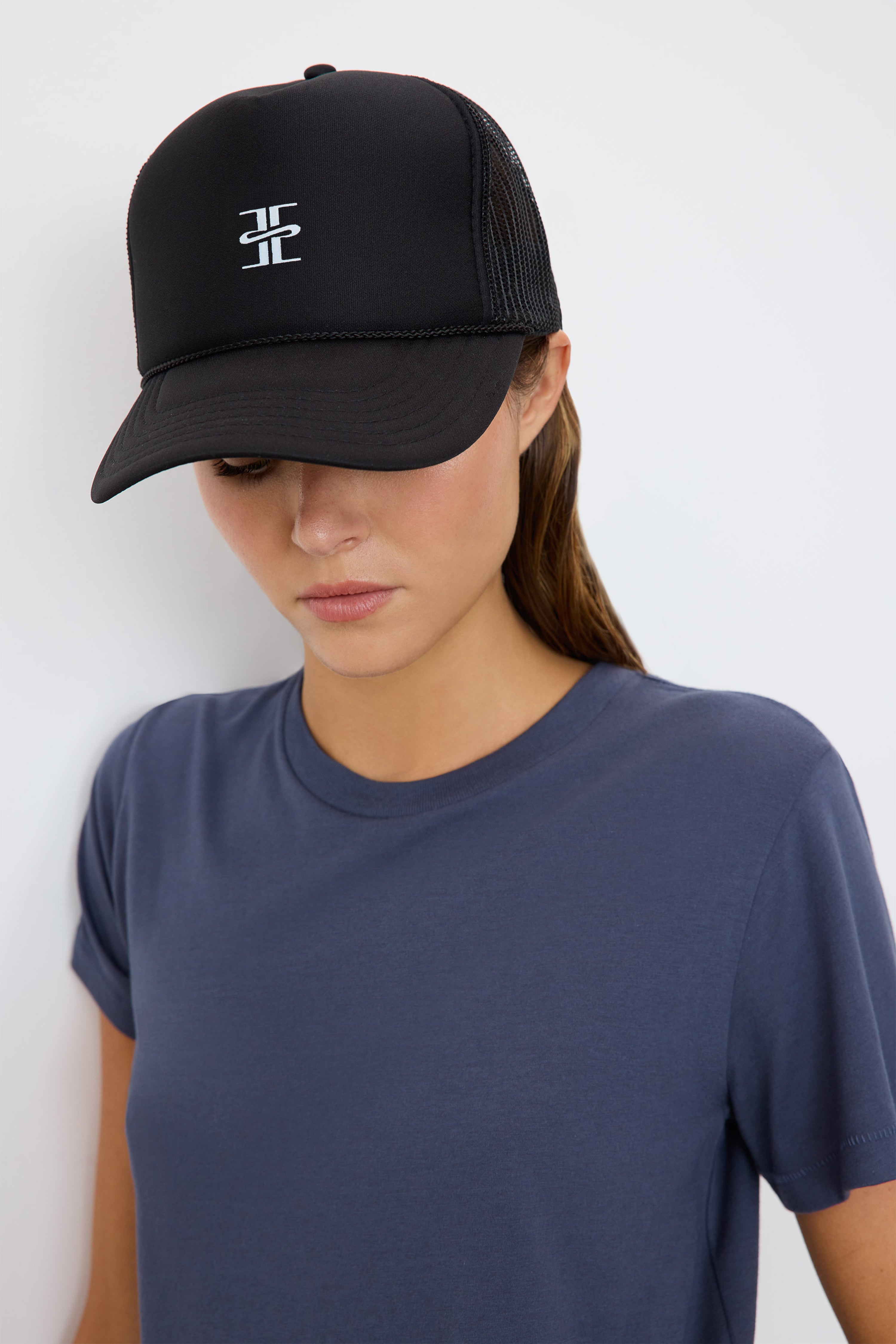 TRUCKER HAT