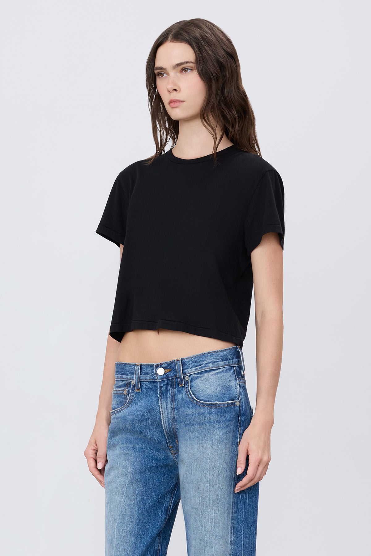 SHORT SLEEVE BOXY TEE - ÉTERNE