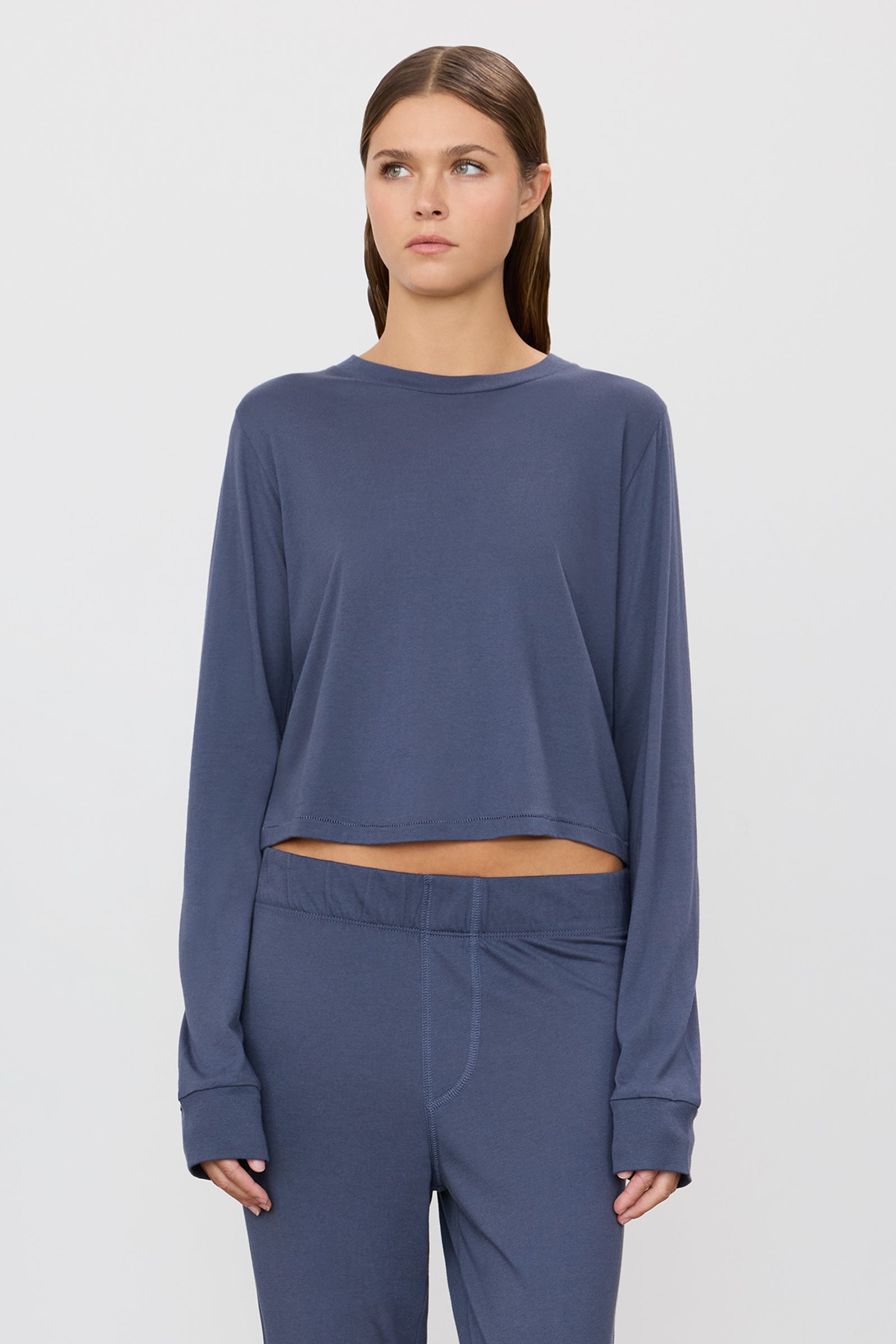 LONG SLEEVE BOXY TEE