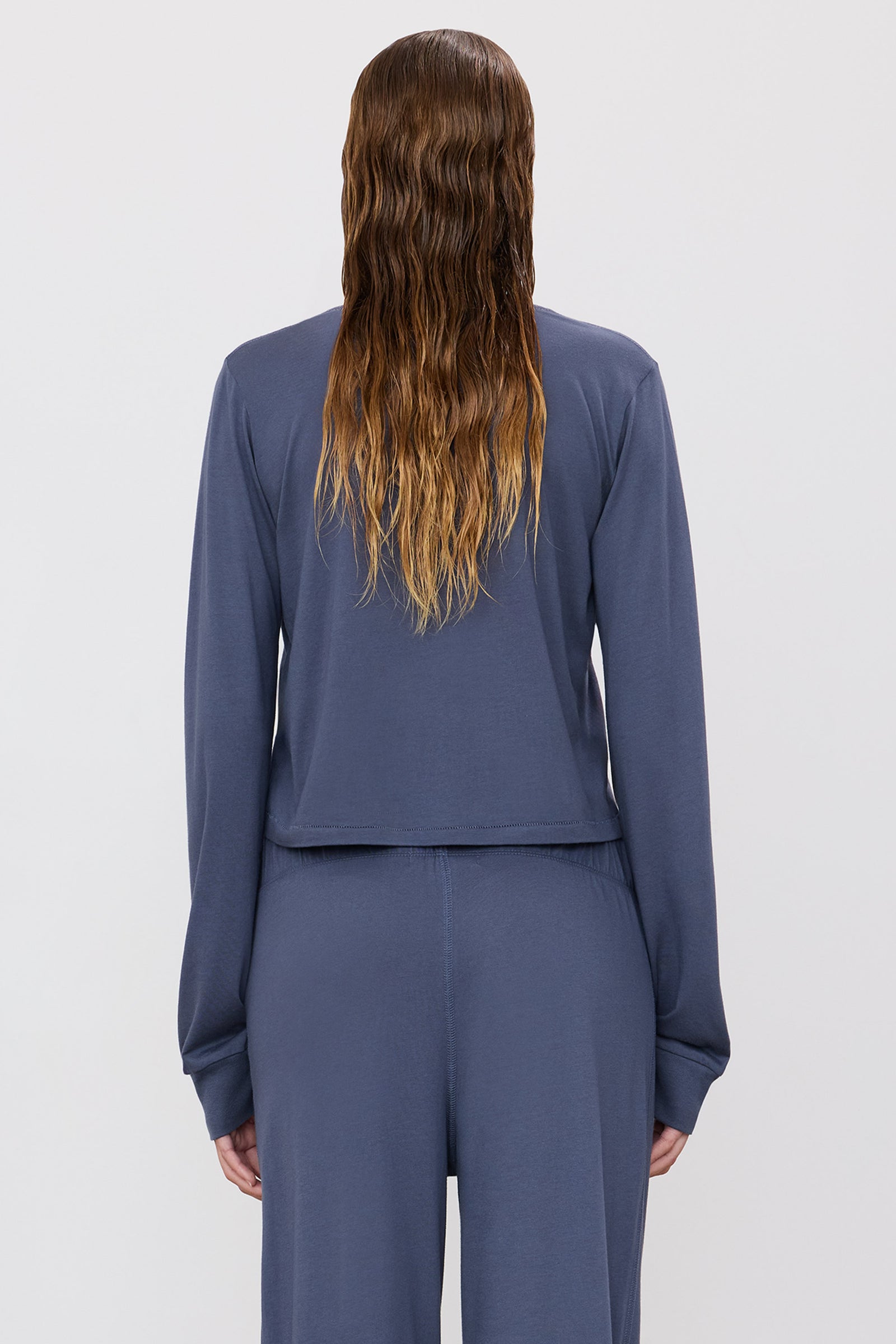 LONG SLEEVE BOXY TEE