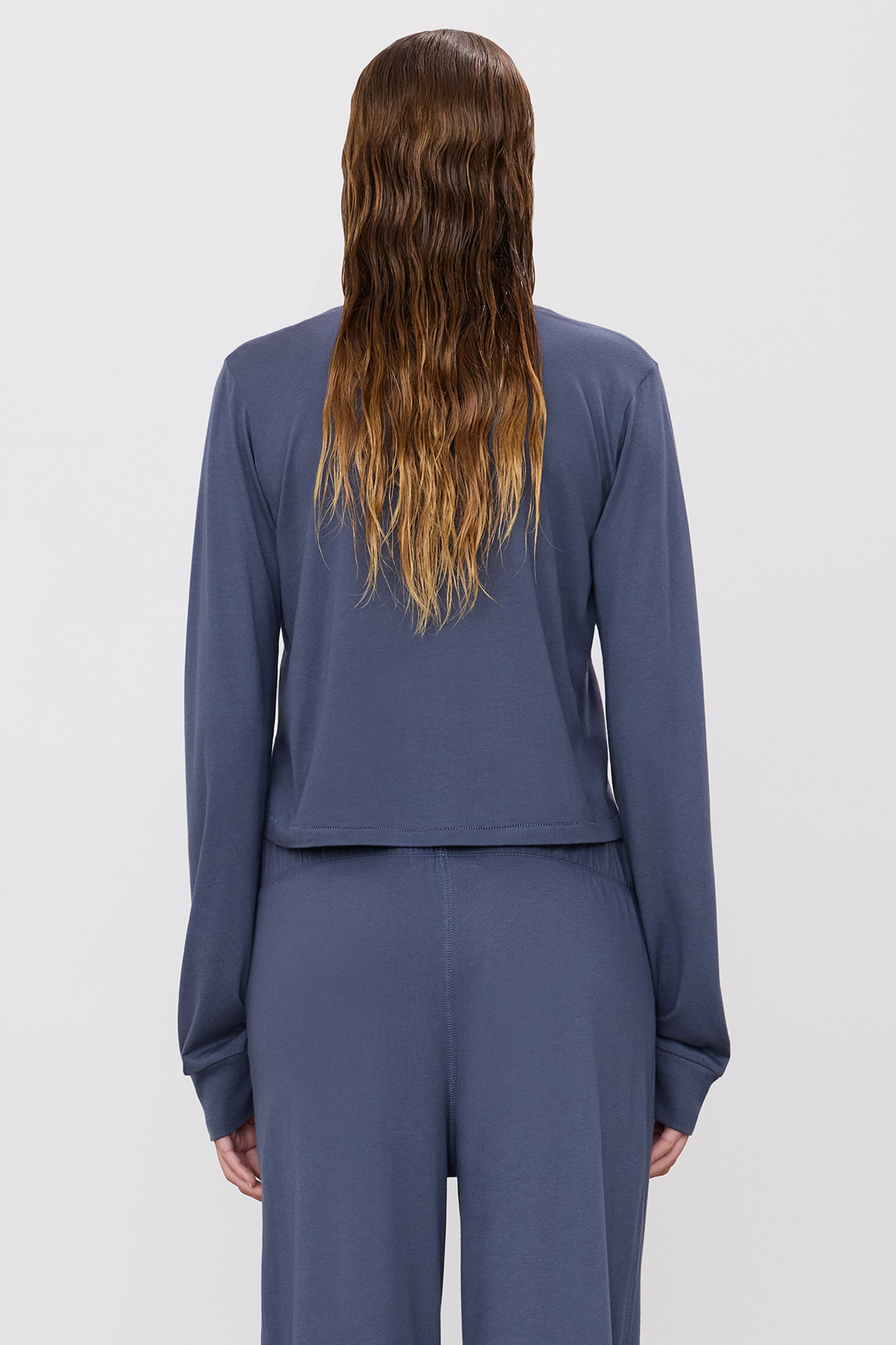 LONG SLEEVE BOXY TEE