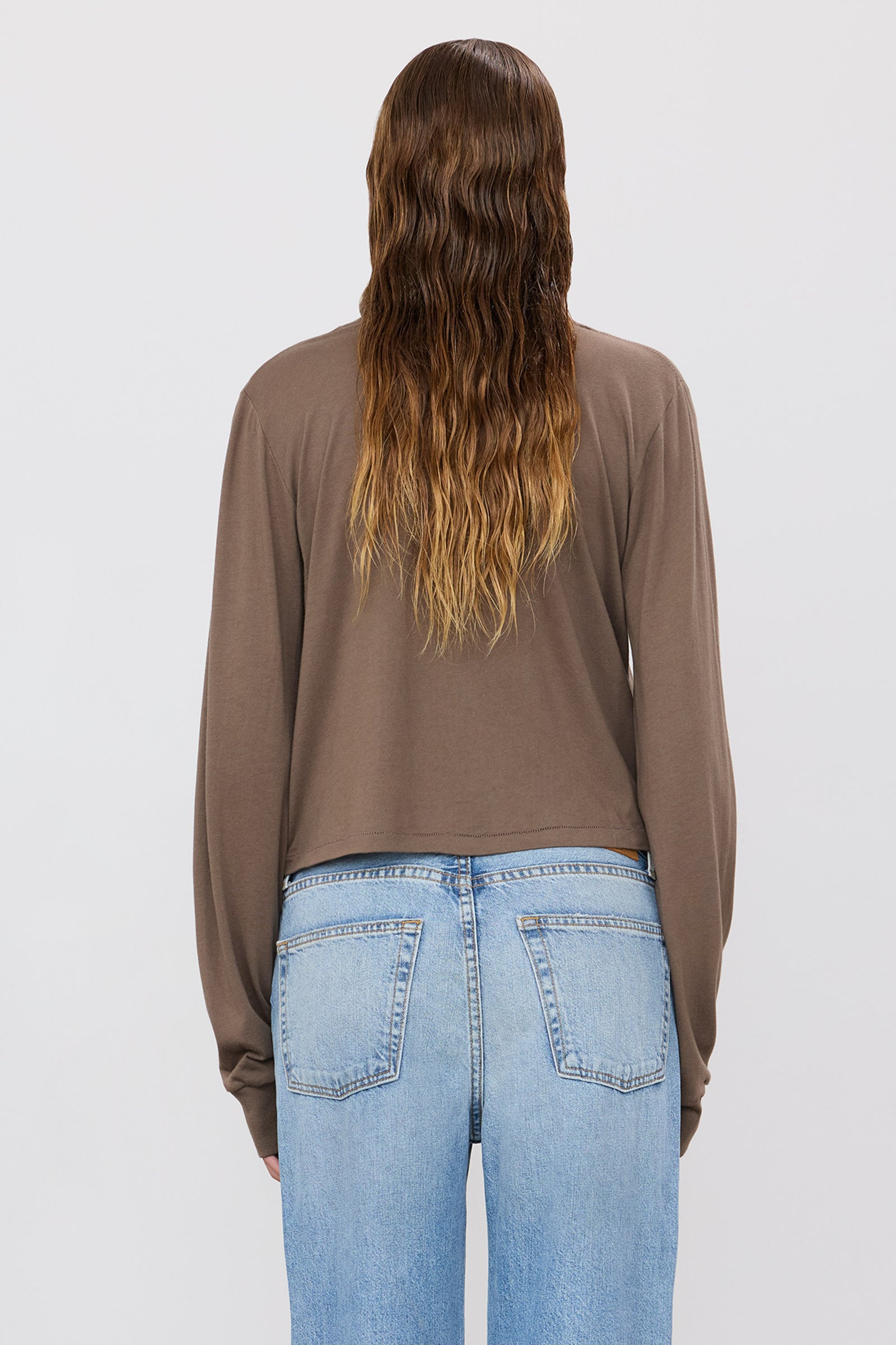 LONG SLEEVE BOXY TEE