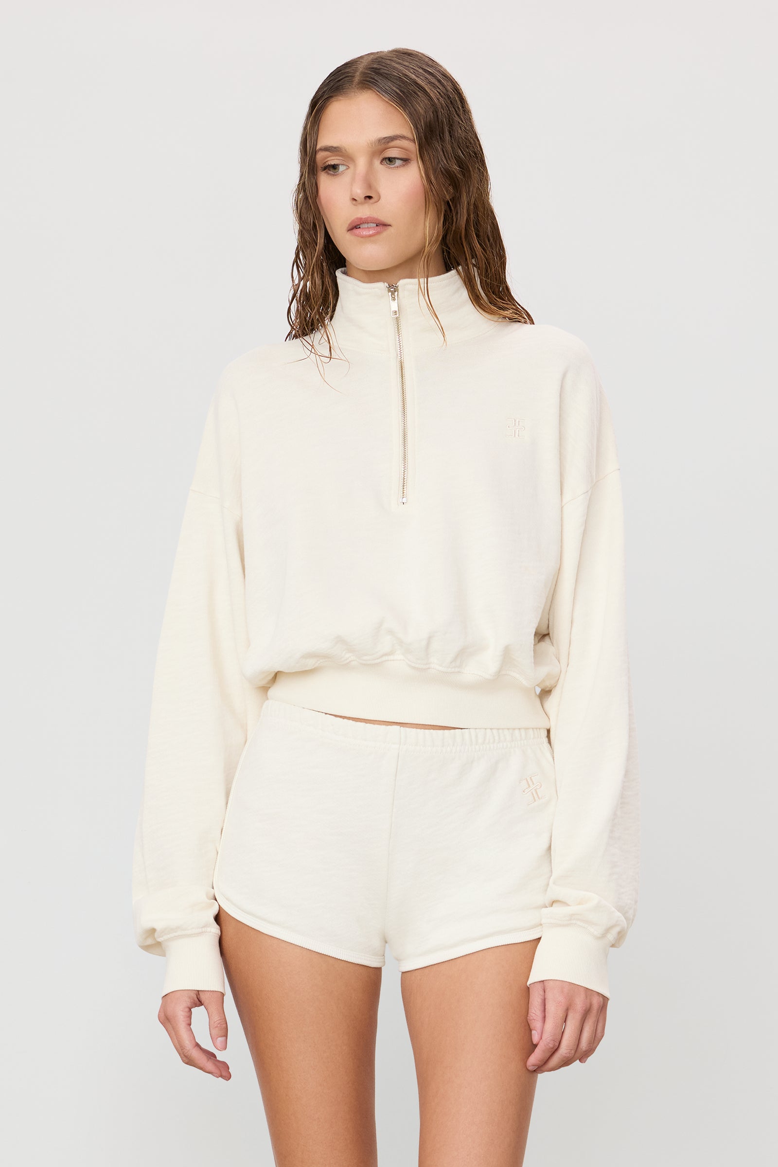 CROPPED HALF-ZIP SWEATSHIRT - ÉTERNE